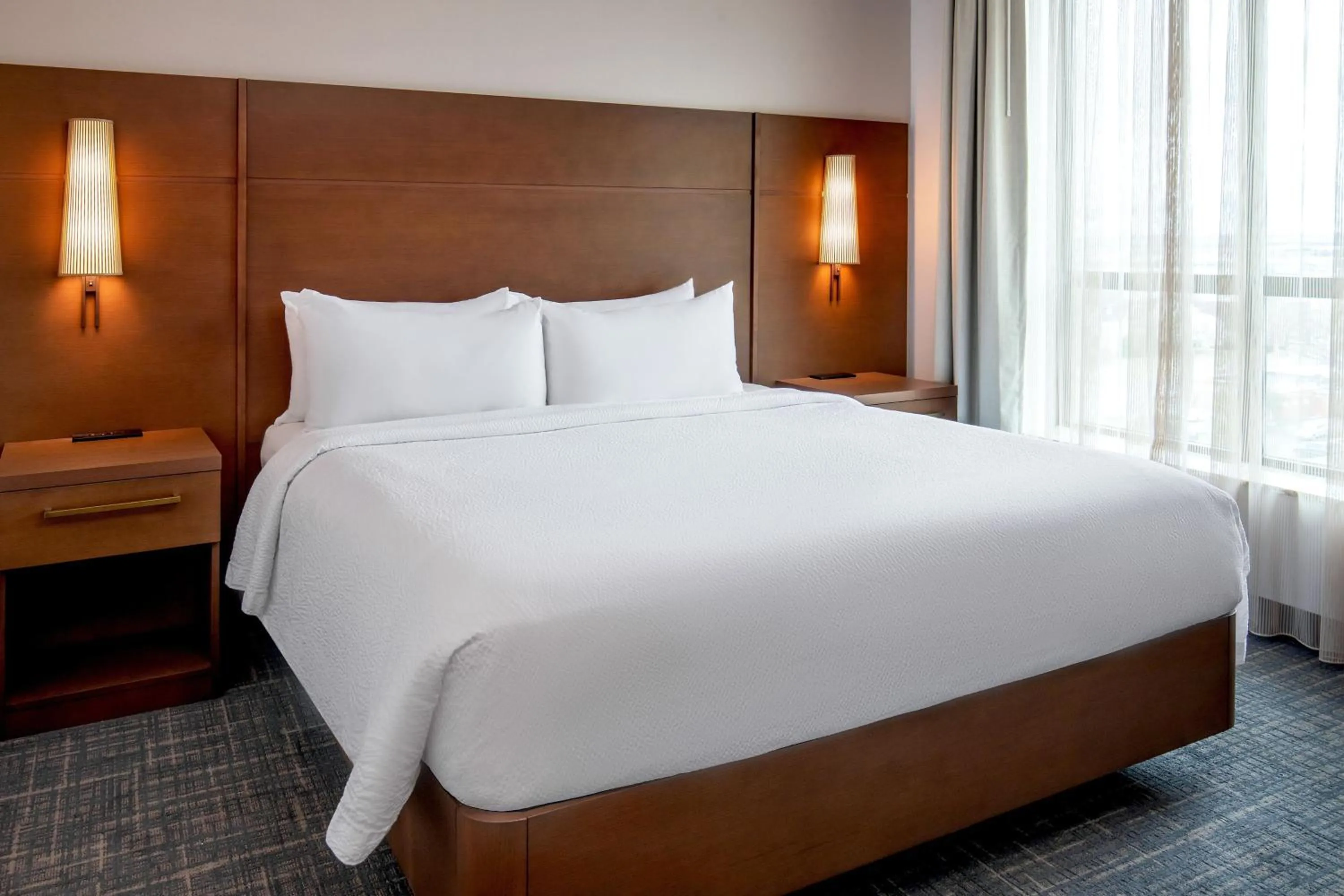 Bedroom, Bed in Residence Inn by Marriott Birmingham Downtown UAB