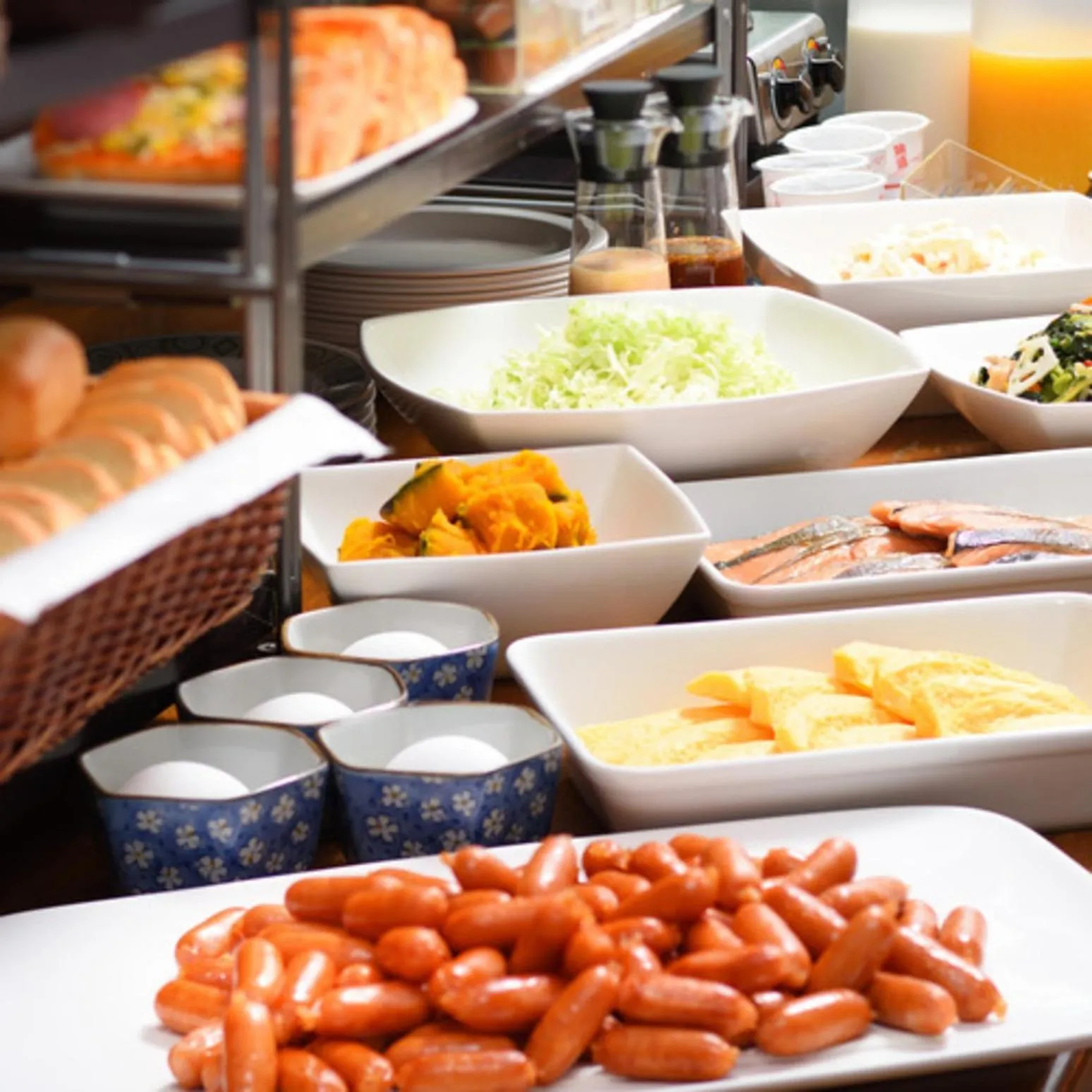 Breakfast in Hotel Cerezo