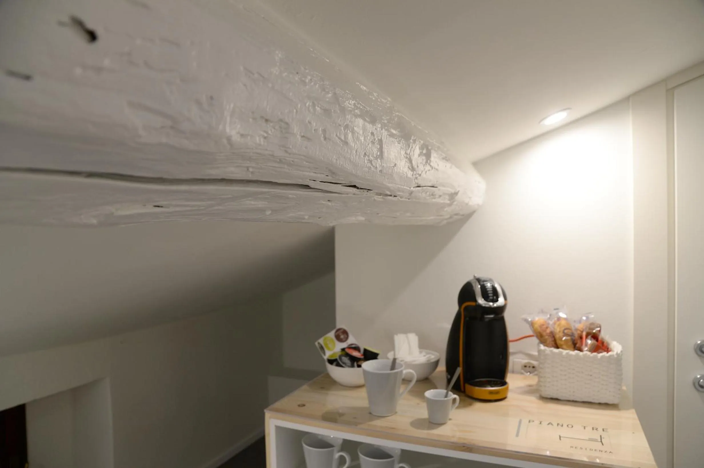 Coffee/tea facilities in Piano Tre