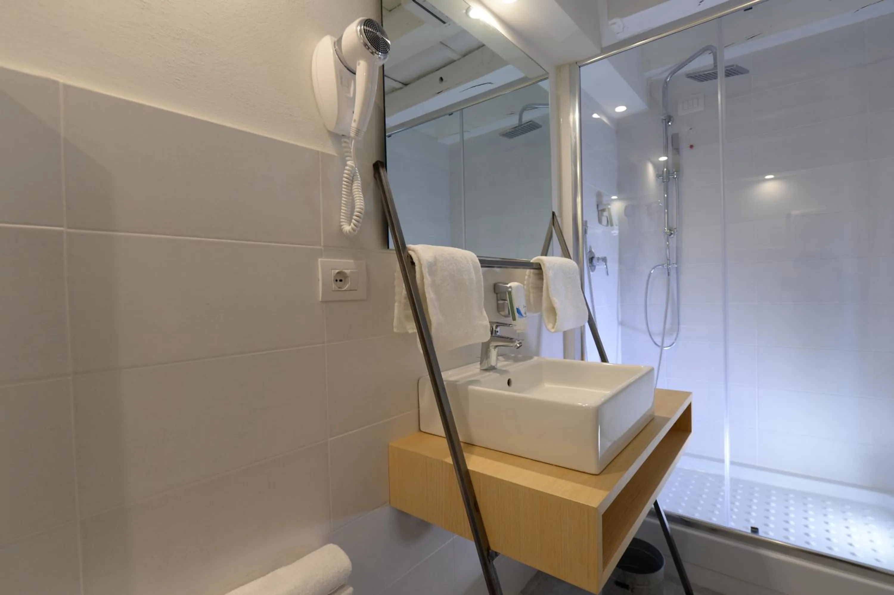 Bathroom in Piano Tre