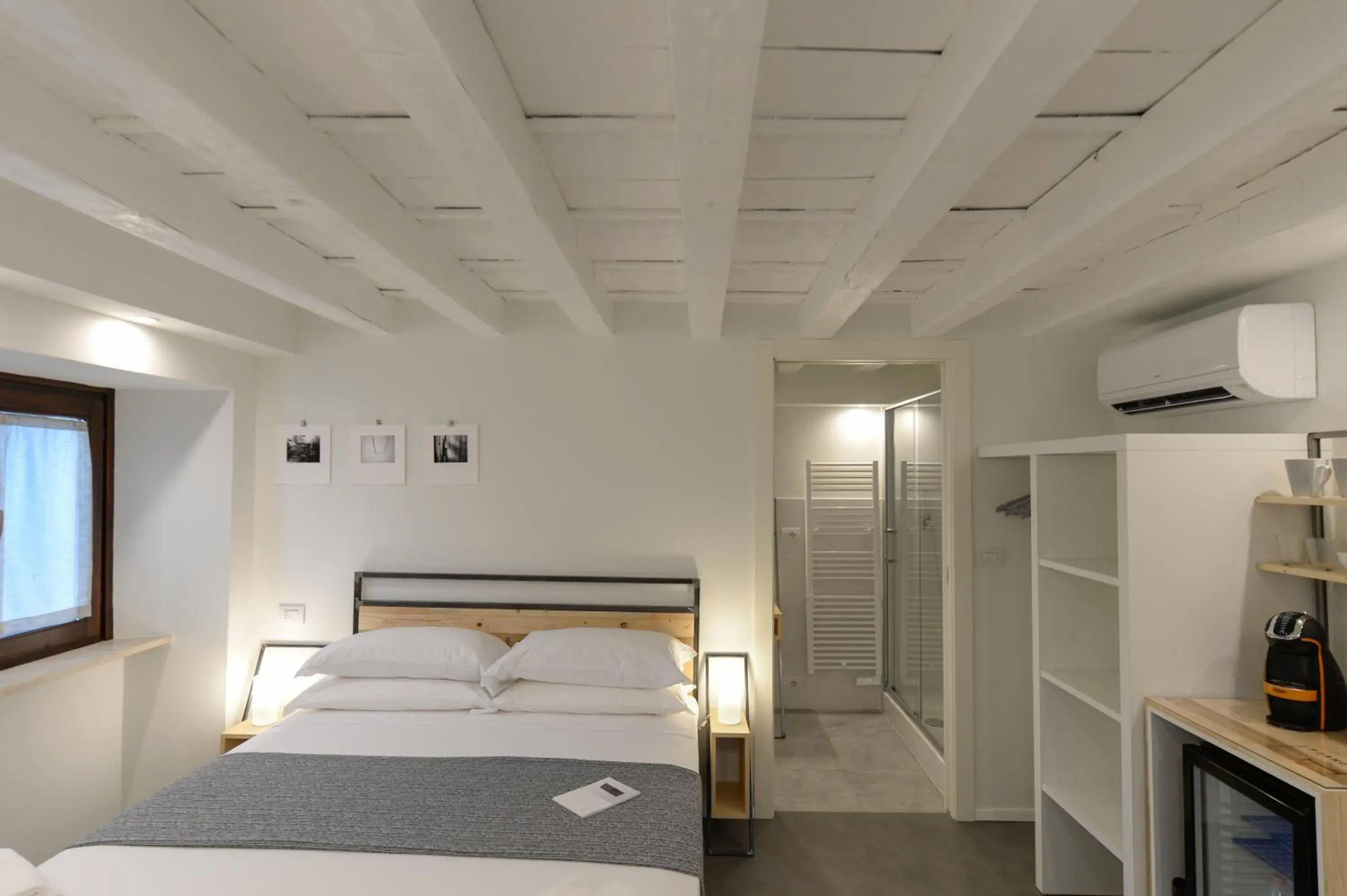 Double Room - single occupancy in Piano Tre Double Room - single occupancy in Piano Tre