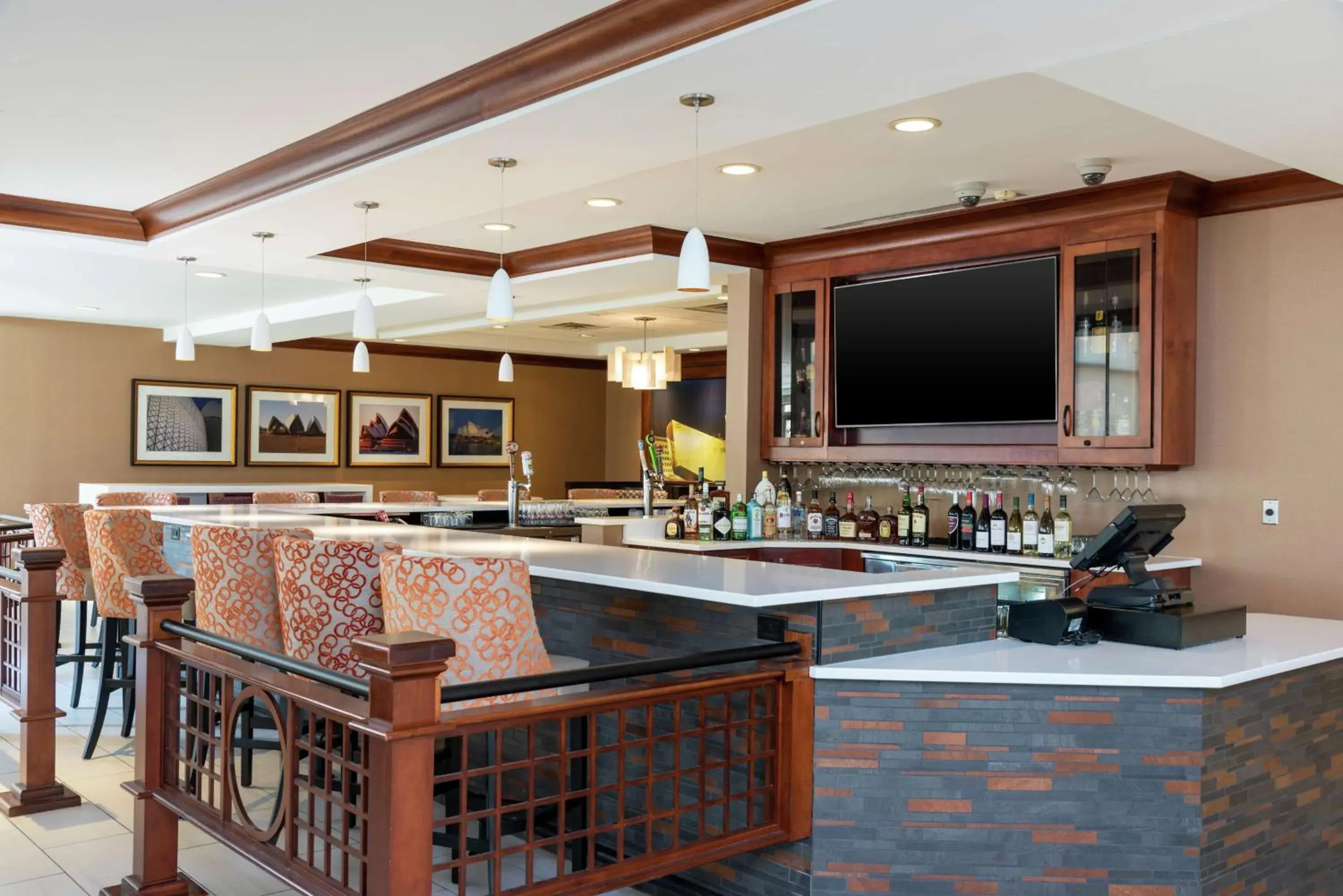 Lounge or bar in Hilton Garden Inn Indianapolis South/Greenwood Lounge or bar in Hilton Garden Inn Indianapolis South/Greenwood