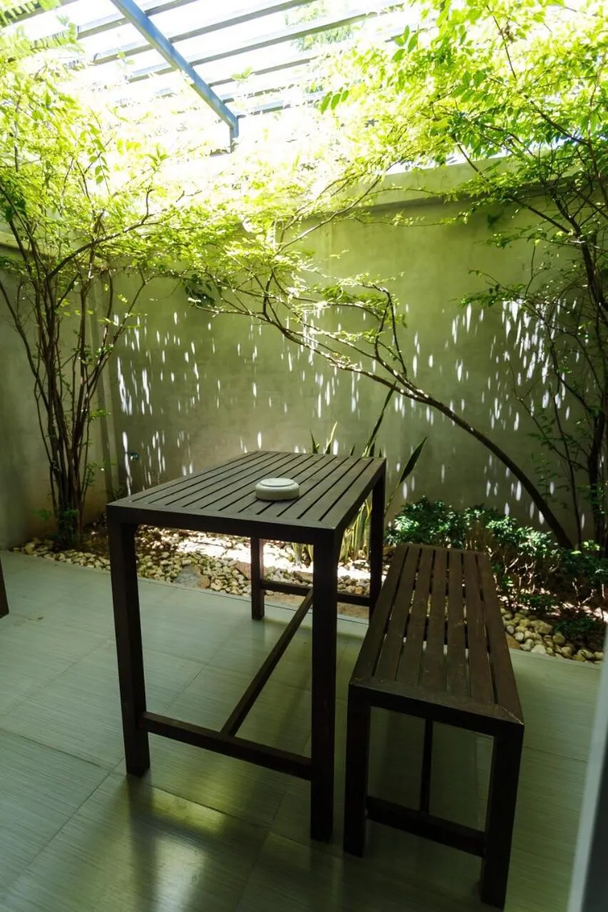 Patio in S Hotel Kanchanaburi