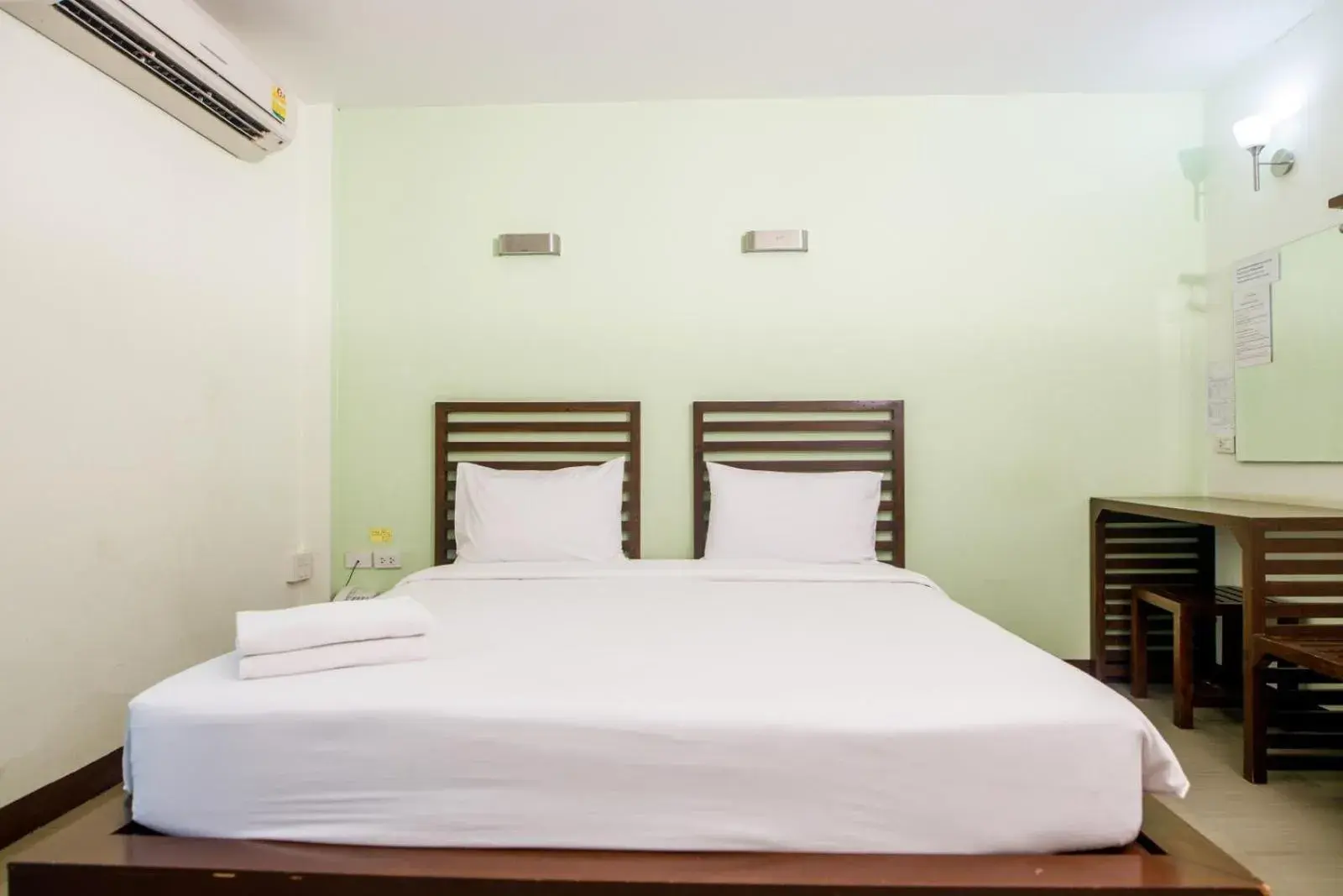 Bed in S Hotel Kanchanaburi Bed in S Hotel Kanchanaburi