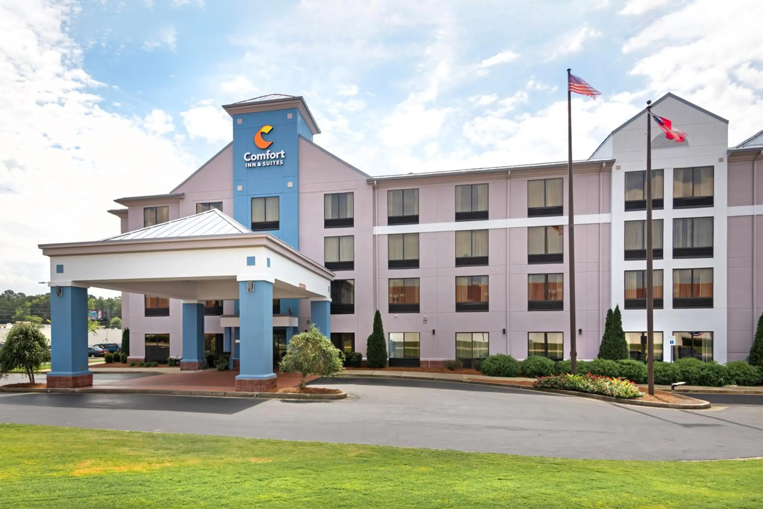 Property building in Comfort Inn & Suites Carrollton Property building in Comfort Inn & Suites Carrollton