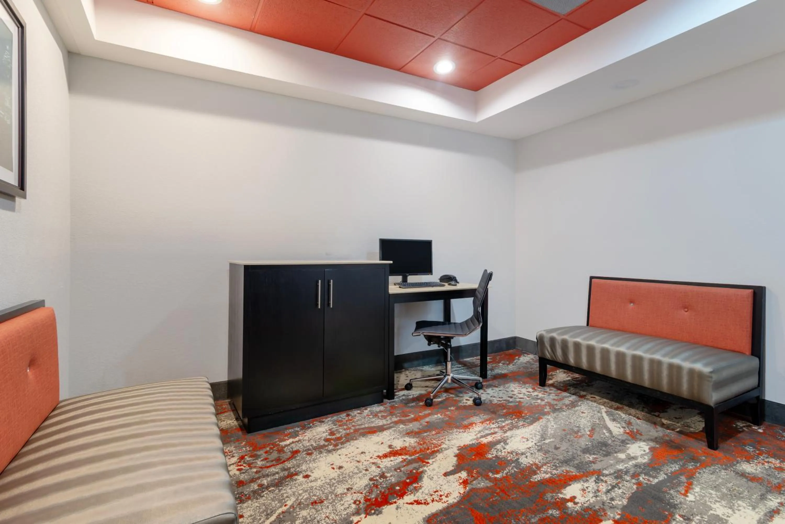 Business facilities in Comfort Inn & Suites Carrollton
