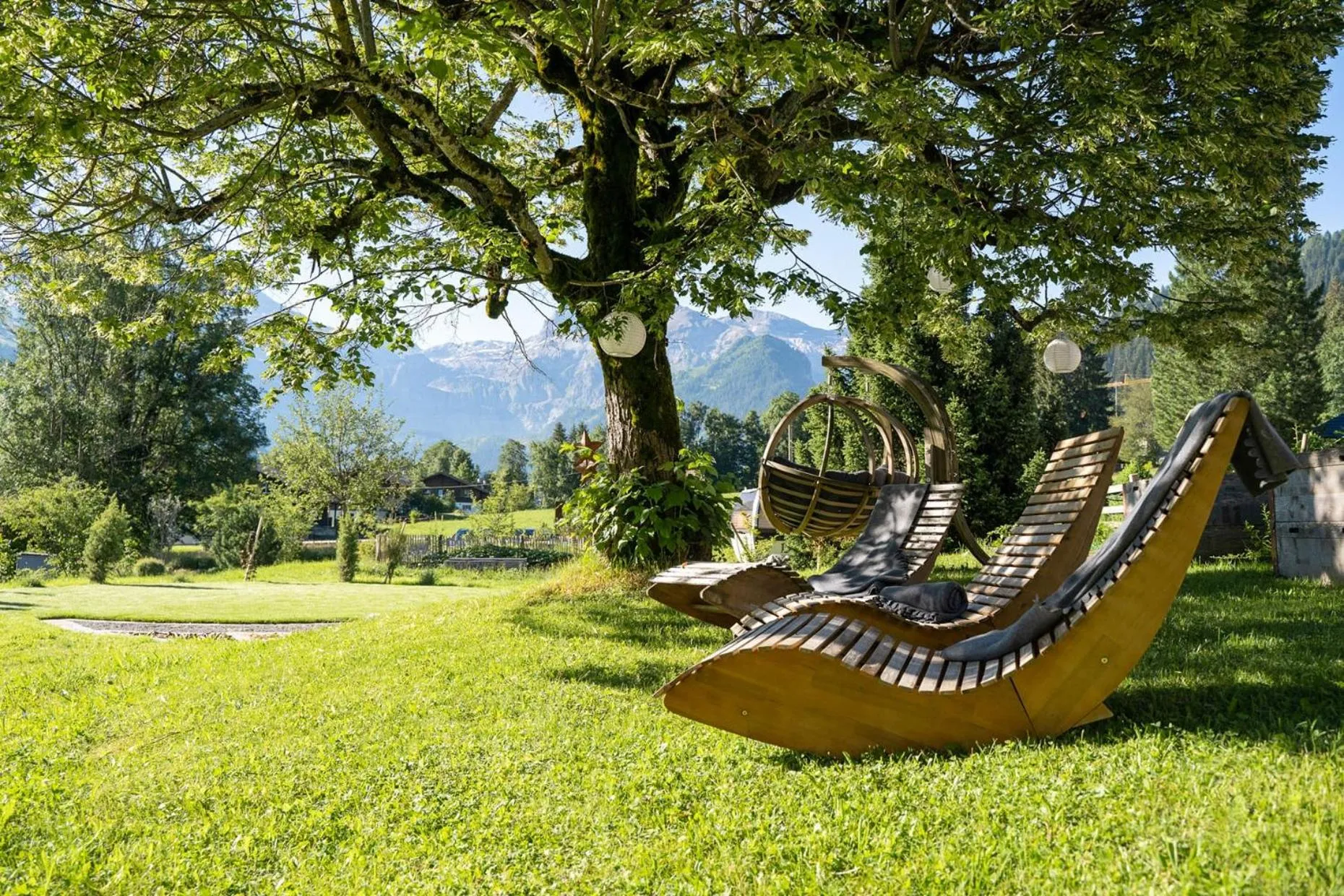 Lenk Lodge - Boutique & Design Hotel und Apartements