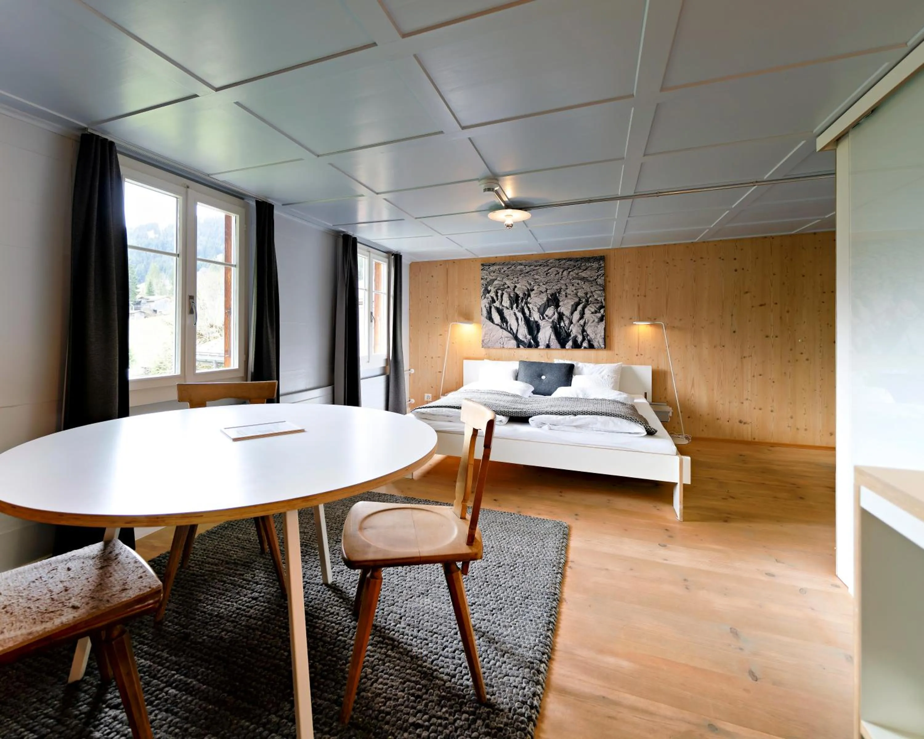 Bed in Lenk Lodge - Boutique & Design Hotel und Apartements