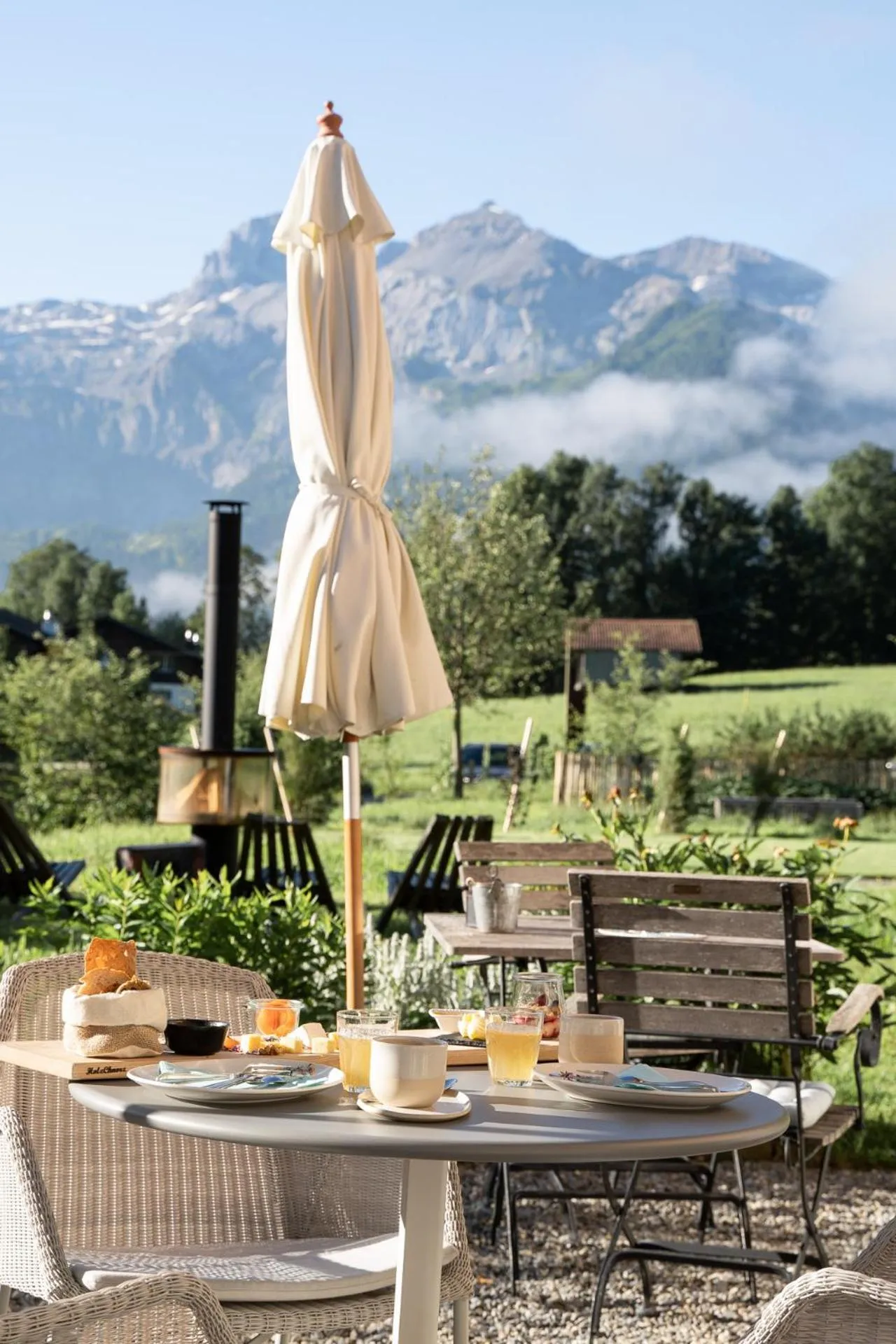 Breakfast in Lenk Lodge - Boutique & Design Hotel und Apartements