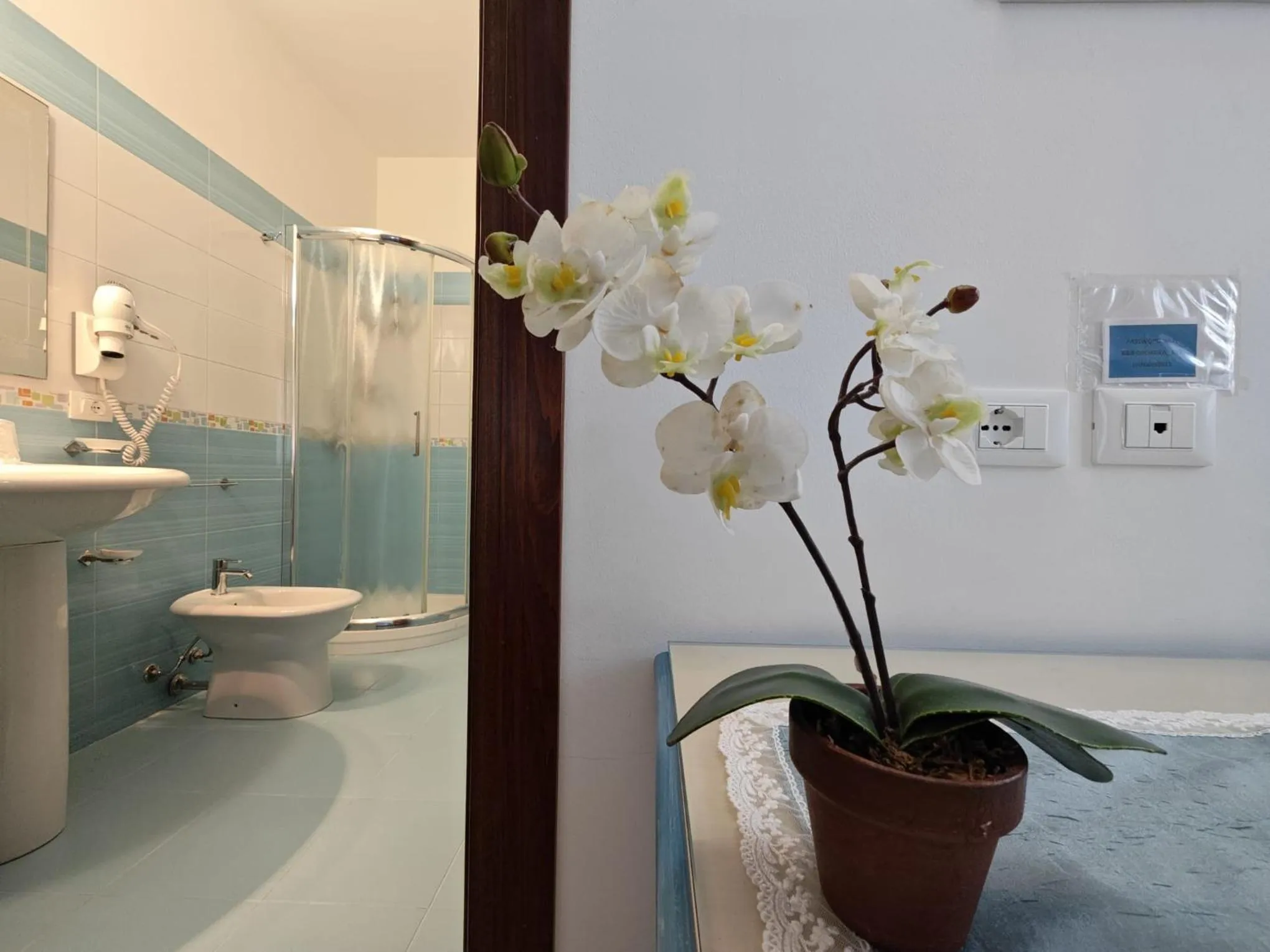 Bathroom in B&B Orchidea