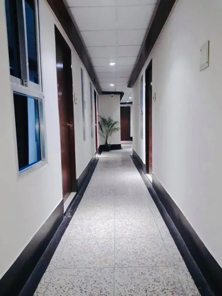 Budget Double Room in Hotel Seven Star Budget Double Room in Hotel Seven Star