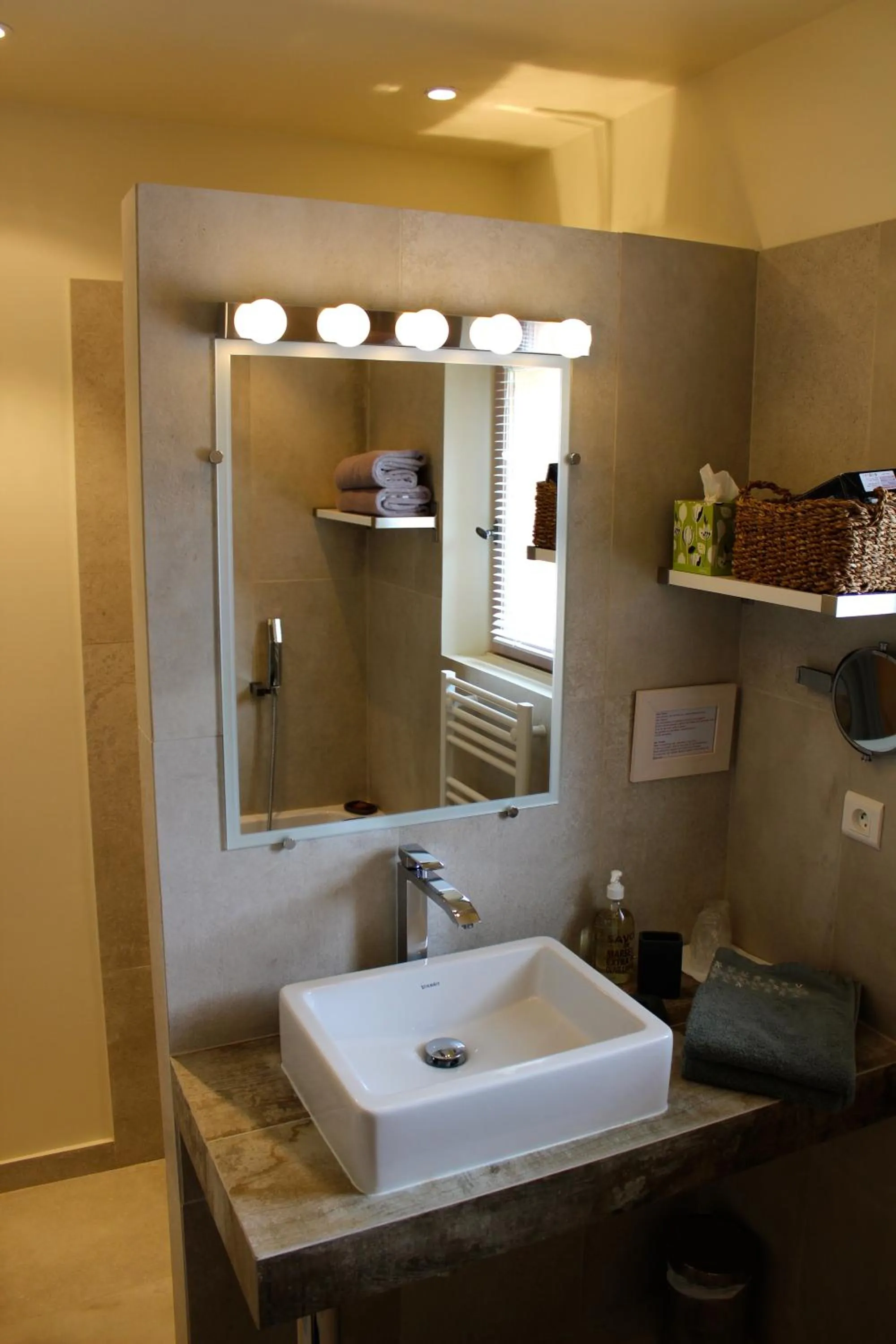 Bathroom in B&B La Badelle