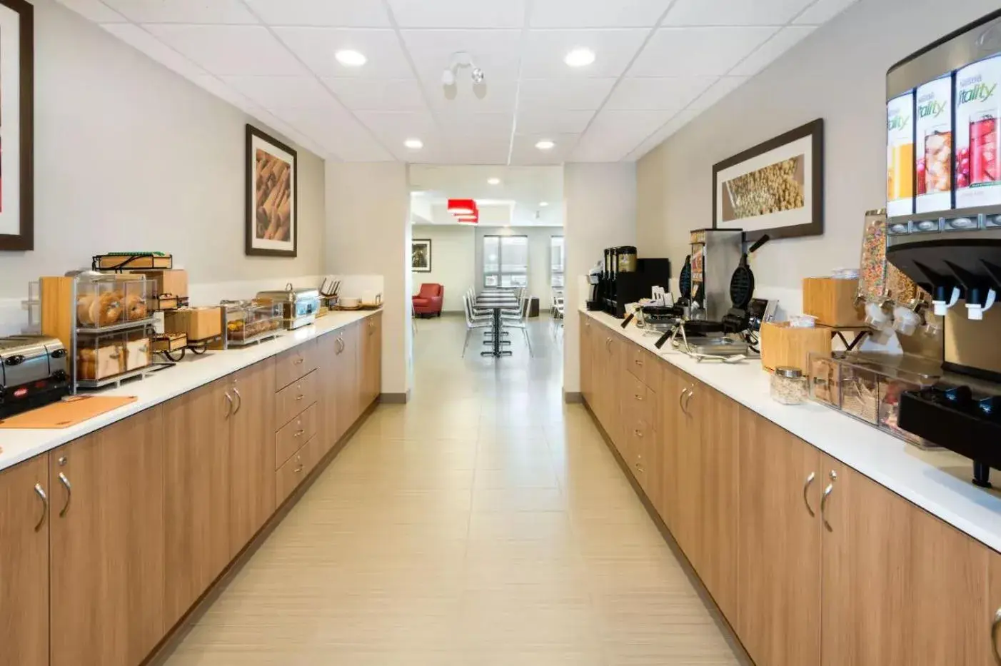 Continental breakfast in Microtel Inn & Suites by Wyndham Sudbury Continental breakfast in Microtel Inn & Suites by Wyndham Sudbury