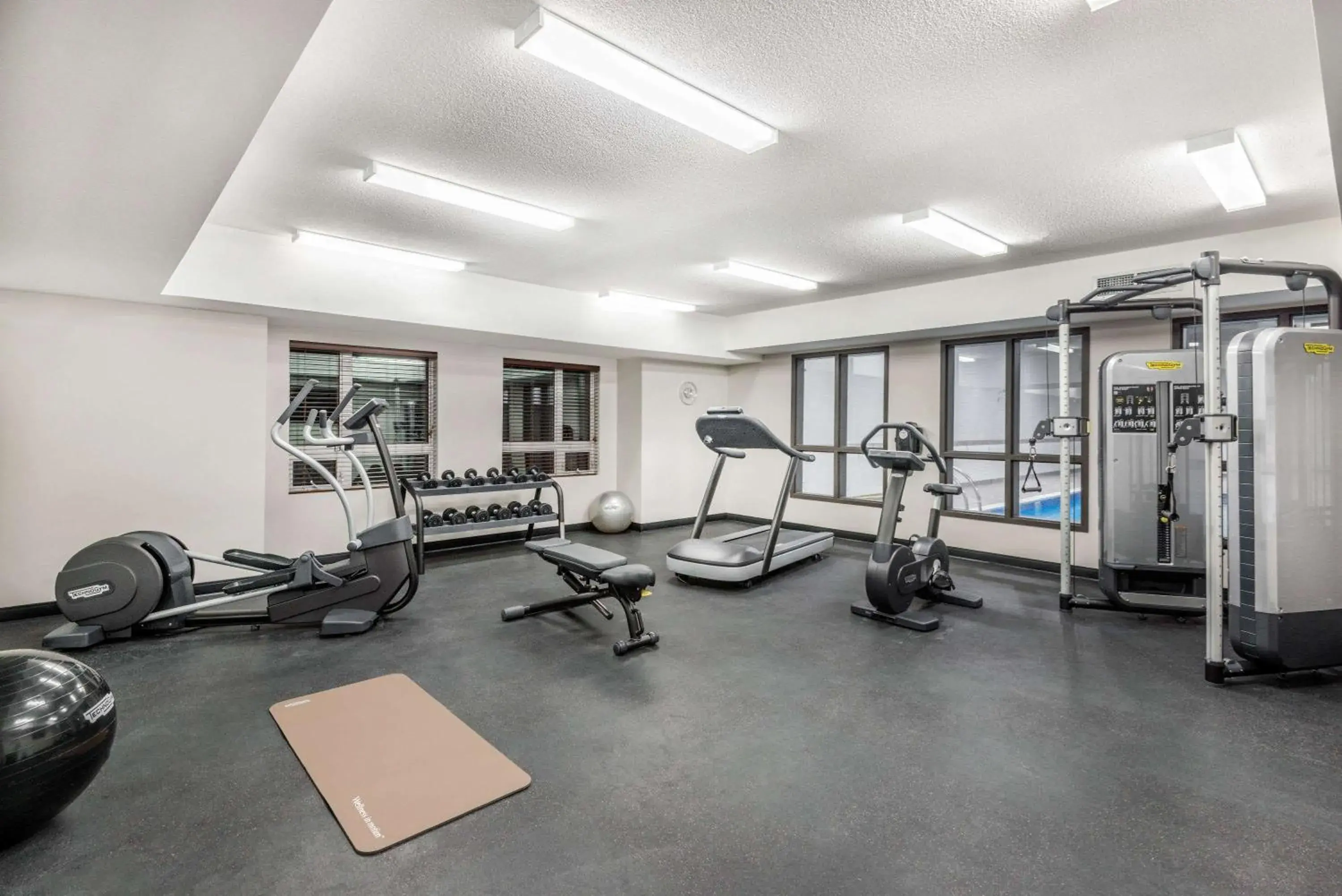 Fitness centre/facilities in Microtel Inn & Suites by Wyndham Sudbury Fitness centre/facilities in Microtel Inn & Suites by Wyndham Sudbury