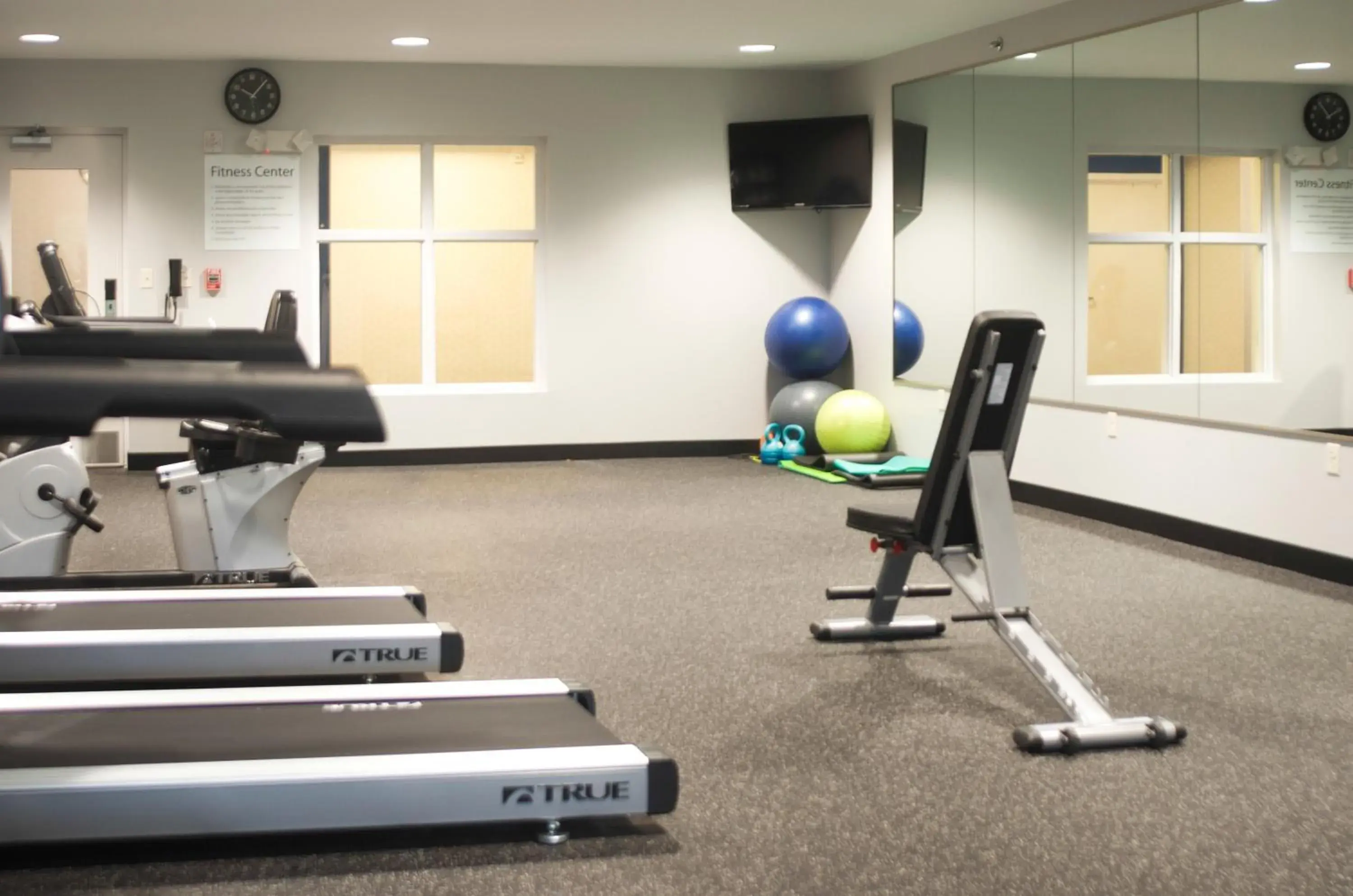 Fitness centre/facilities in Holiday Inn Express Hickory - Hickory Mart by IHG Fitness centre/facilities in Holiday Inn Express Hickory - Hickory Mart by IHG