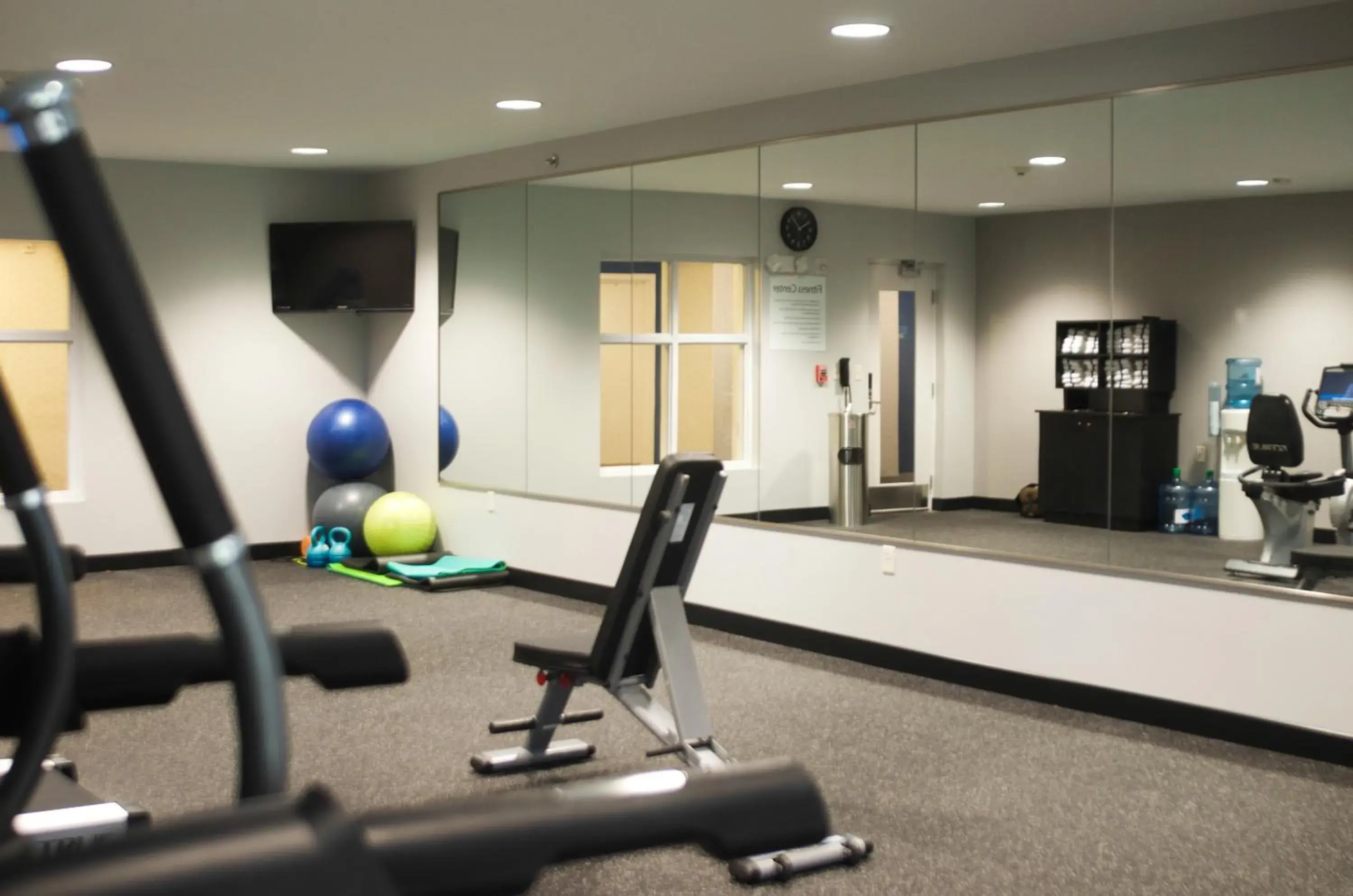 Fitness centre/facilities in Holiday Inn Express Hickory - Hickory Mart by IHG Fitness centre/facilities in Holiday Inn Express Hickory - Hickory Mart by IHG