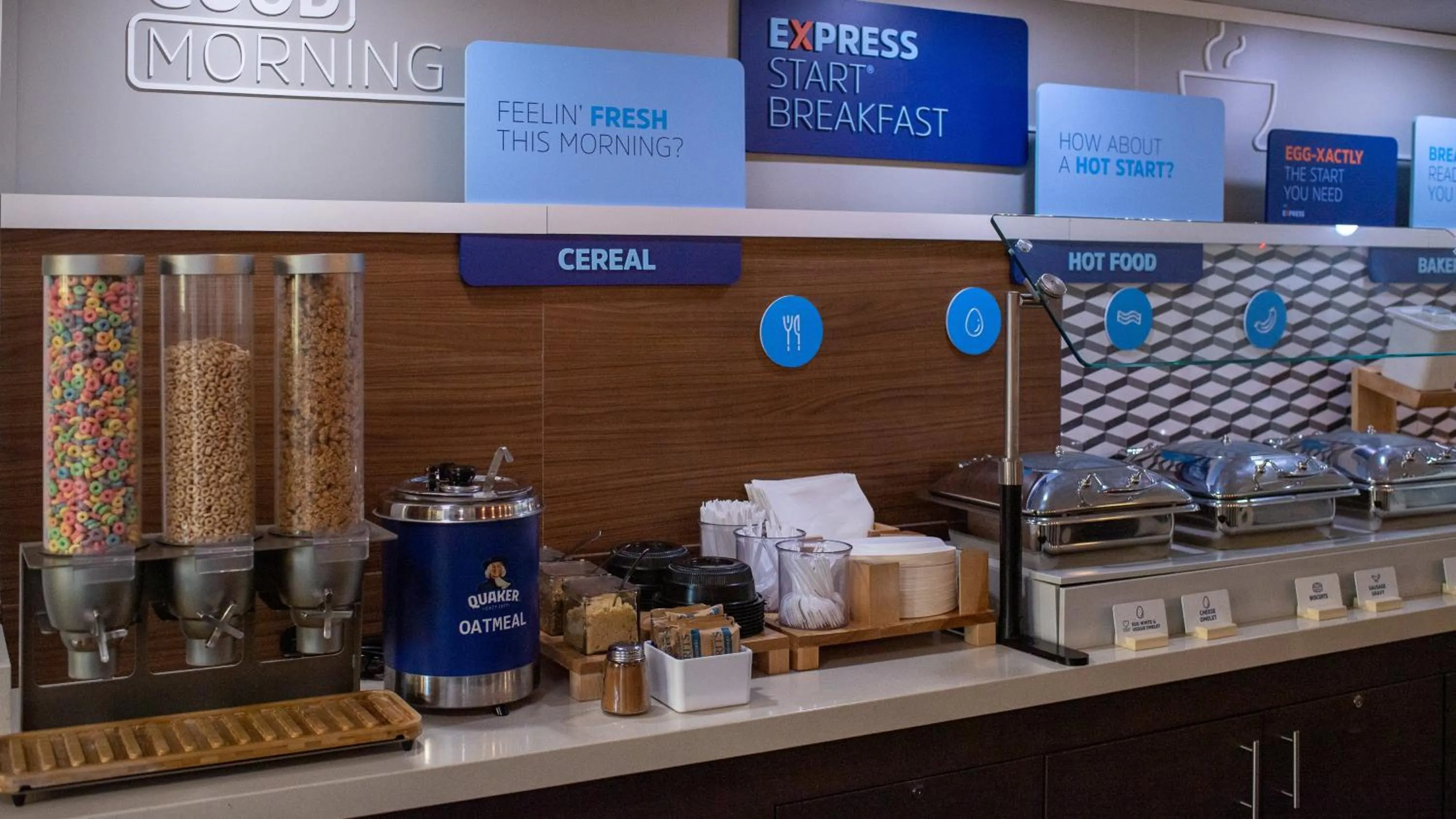 Breakfast in Holiday Inn Express Hickory - Hickory Mart by IHG