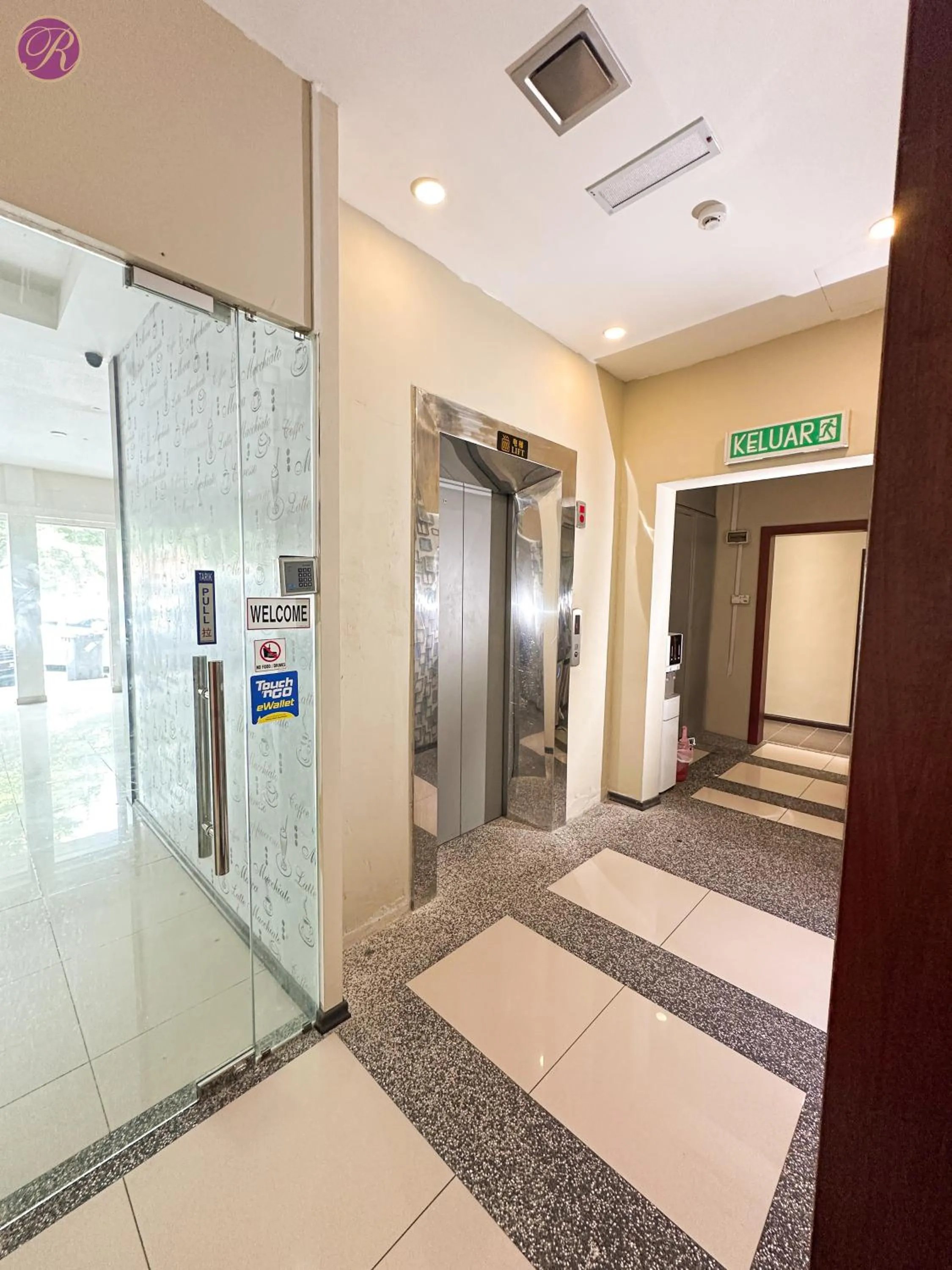 Lobby or reception in Remember Hotel Batu Pahat