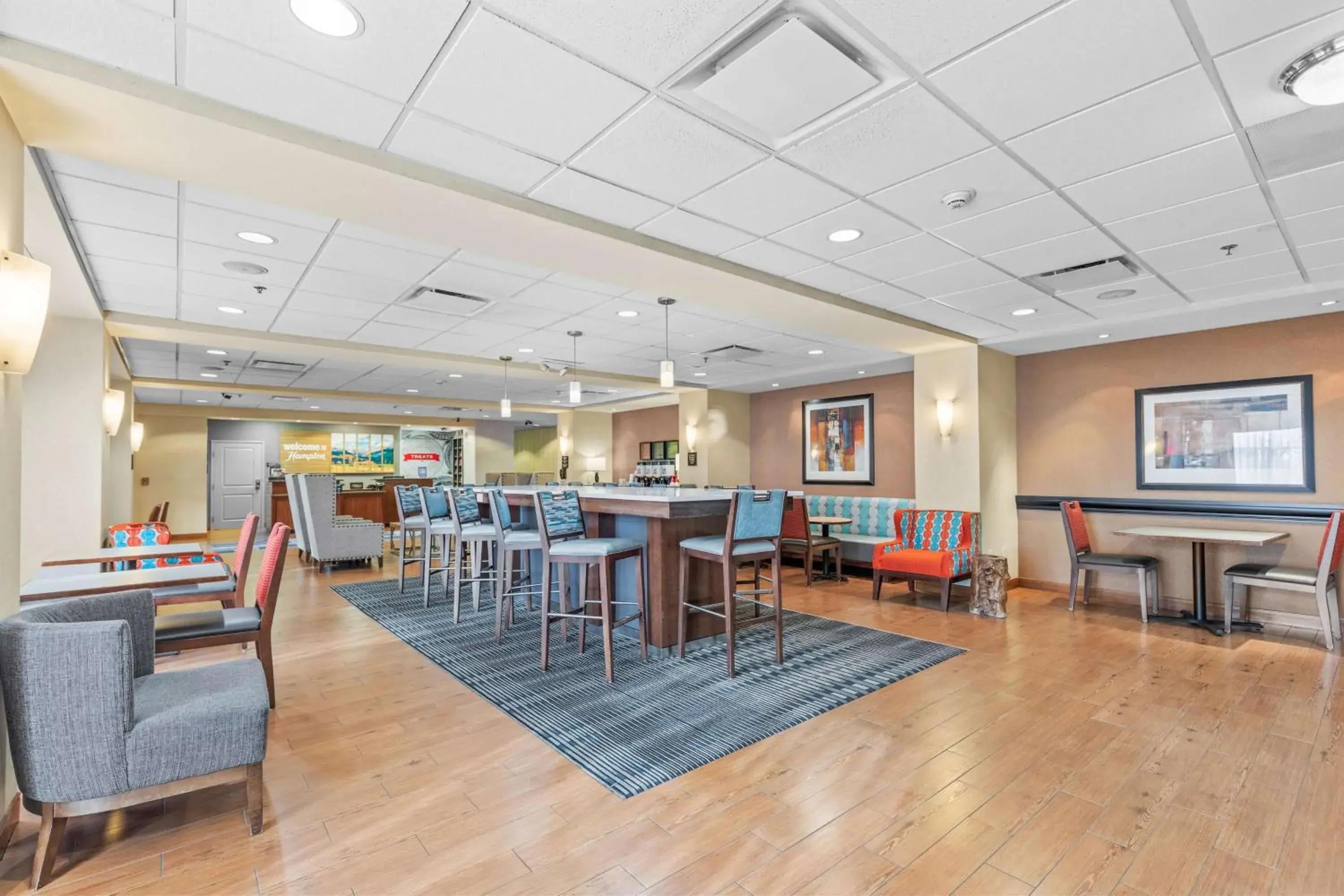 Lobby or reception in Hampton Inn Denver Northeast-Brighton Lobby or reception in Hampton Inn Denver Northeast-Brighton