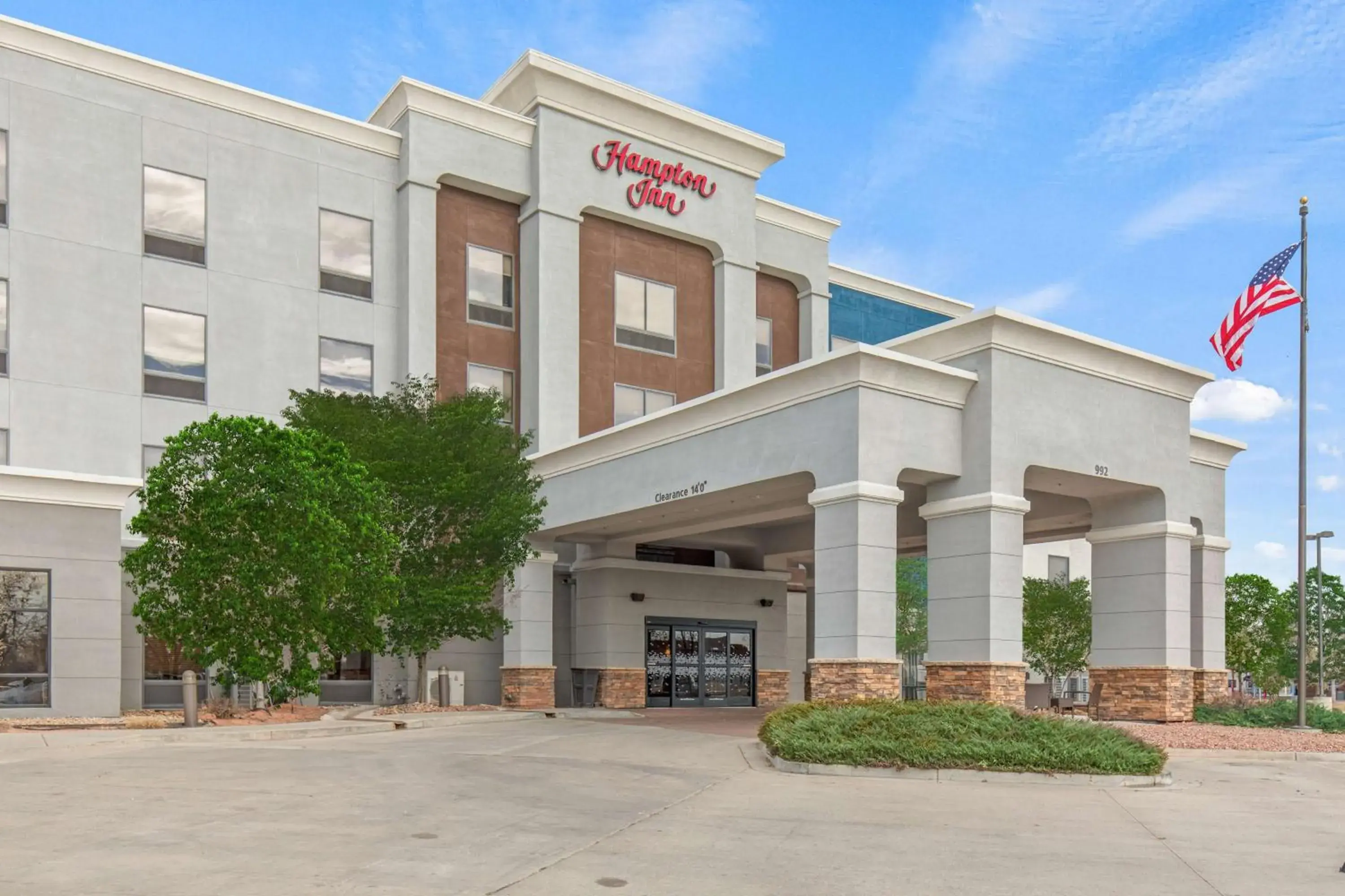 Property building in Hampton Inn Denver Northeast-Brighton Property building in Hampton Inn Denver Northeast-Brighton