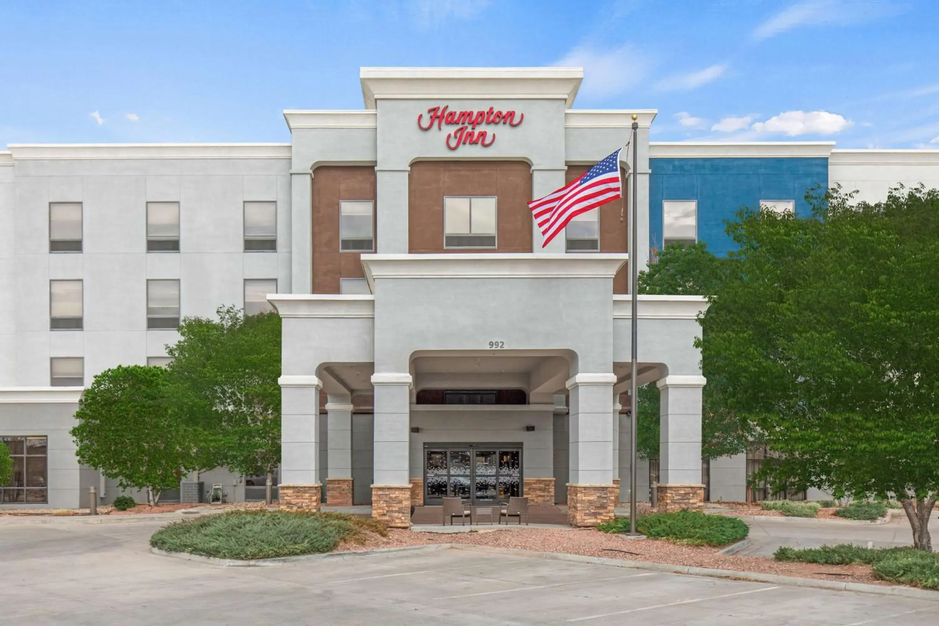 Property building in Hampton Inn Denver Northeast-Brighton Property building in Hampton Inn Denver Northeast-Brighton