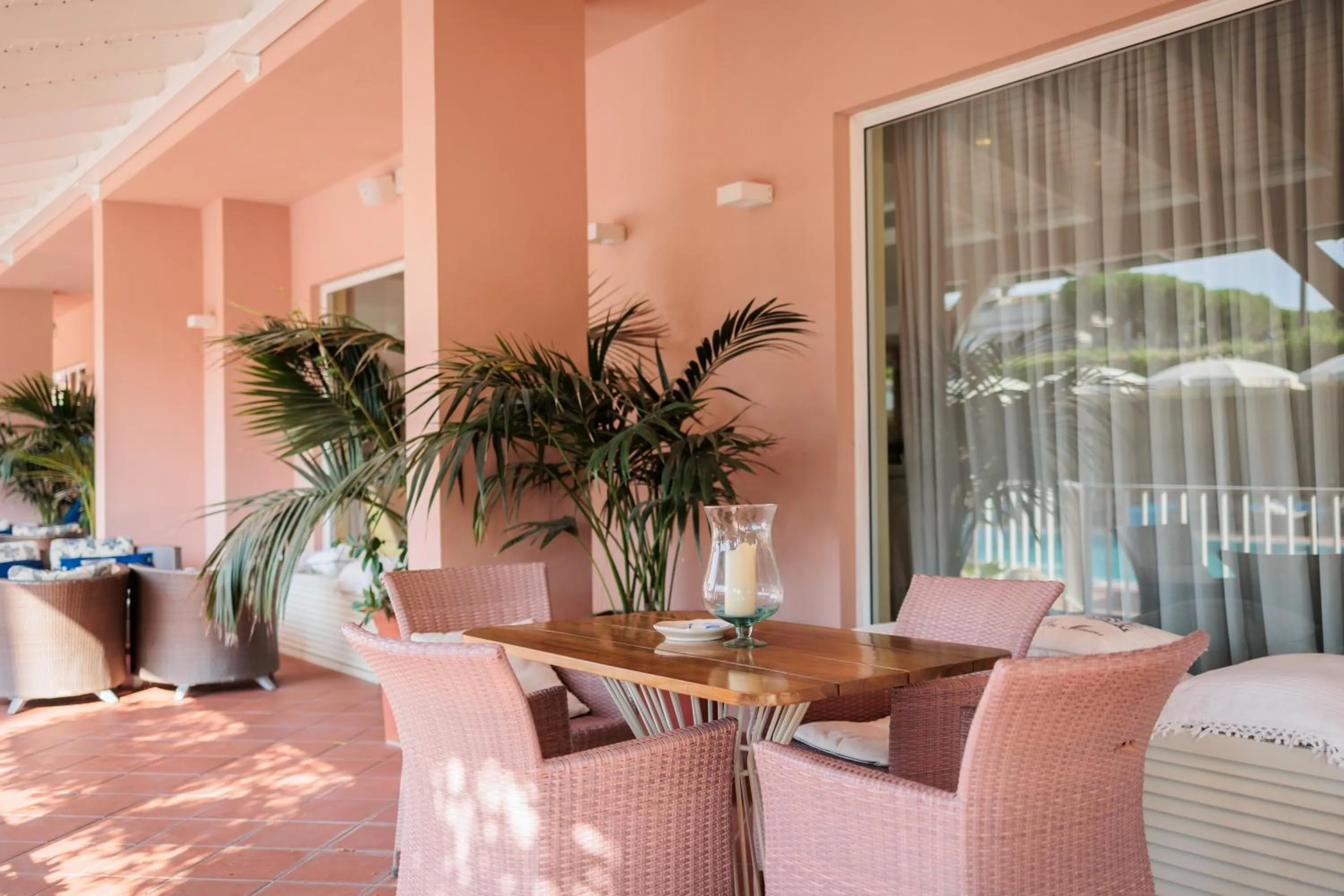 Seating area in Hotel Eden