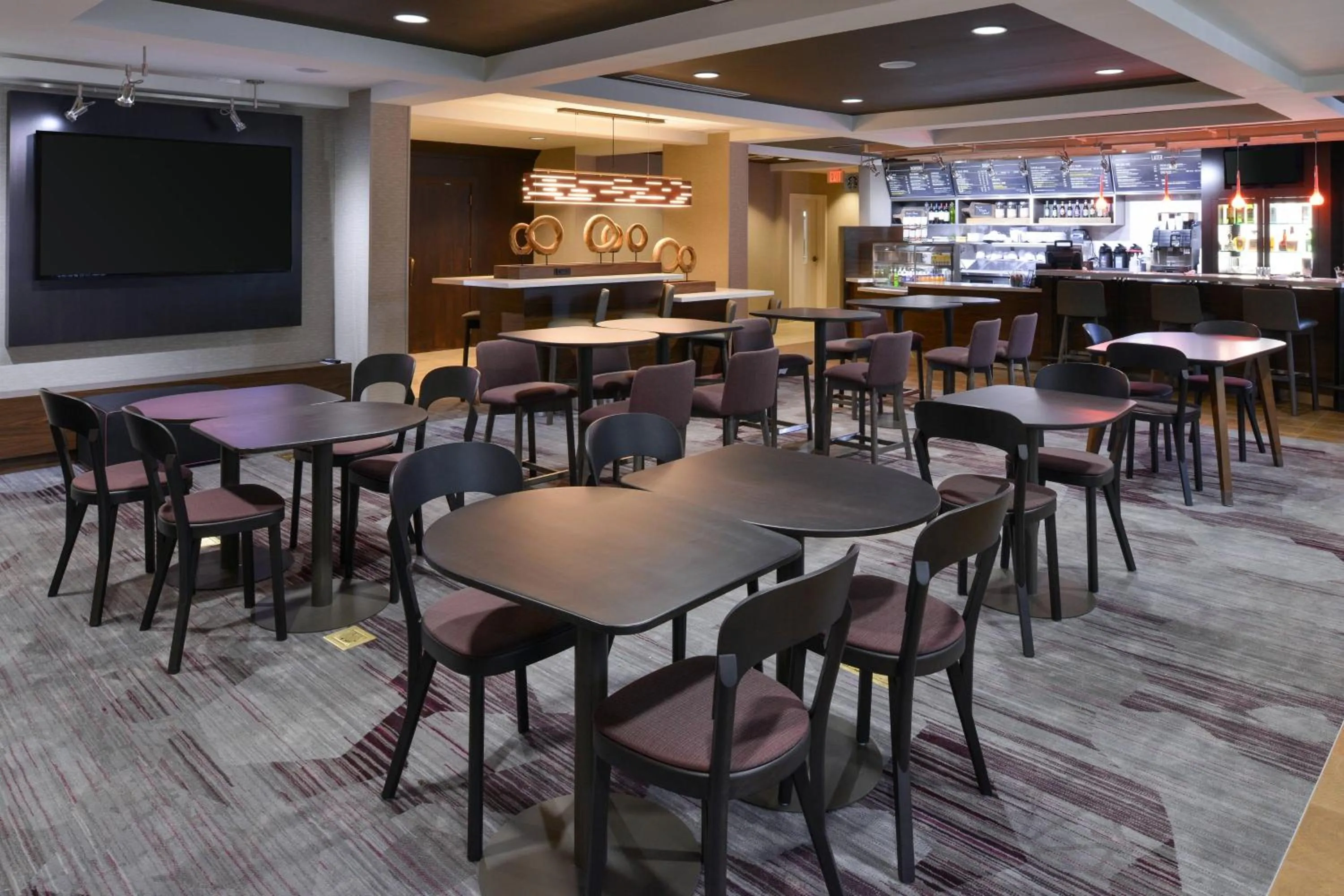 Restaurant/places to eat in Courtyard by Marriott Columbia Northeast/Fort Jackson Area