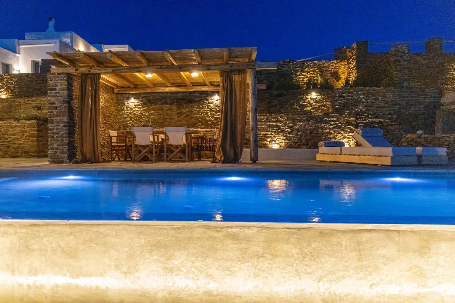 Kapsalos Villas