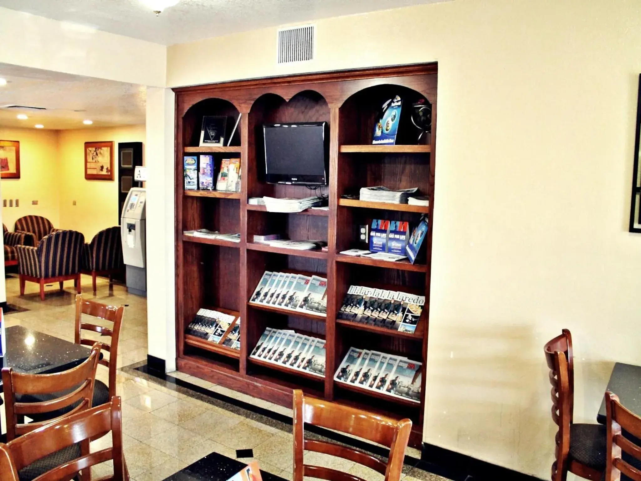 TV and multimedia in The Inn at Market Square TV and multimedia in The Inn at Market Square