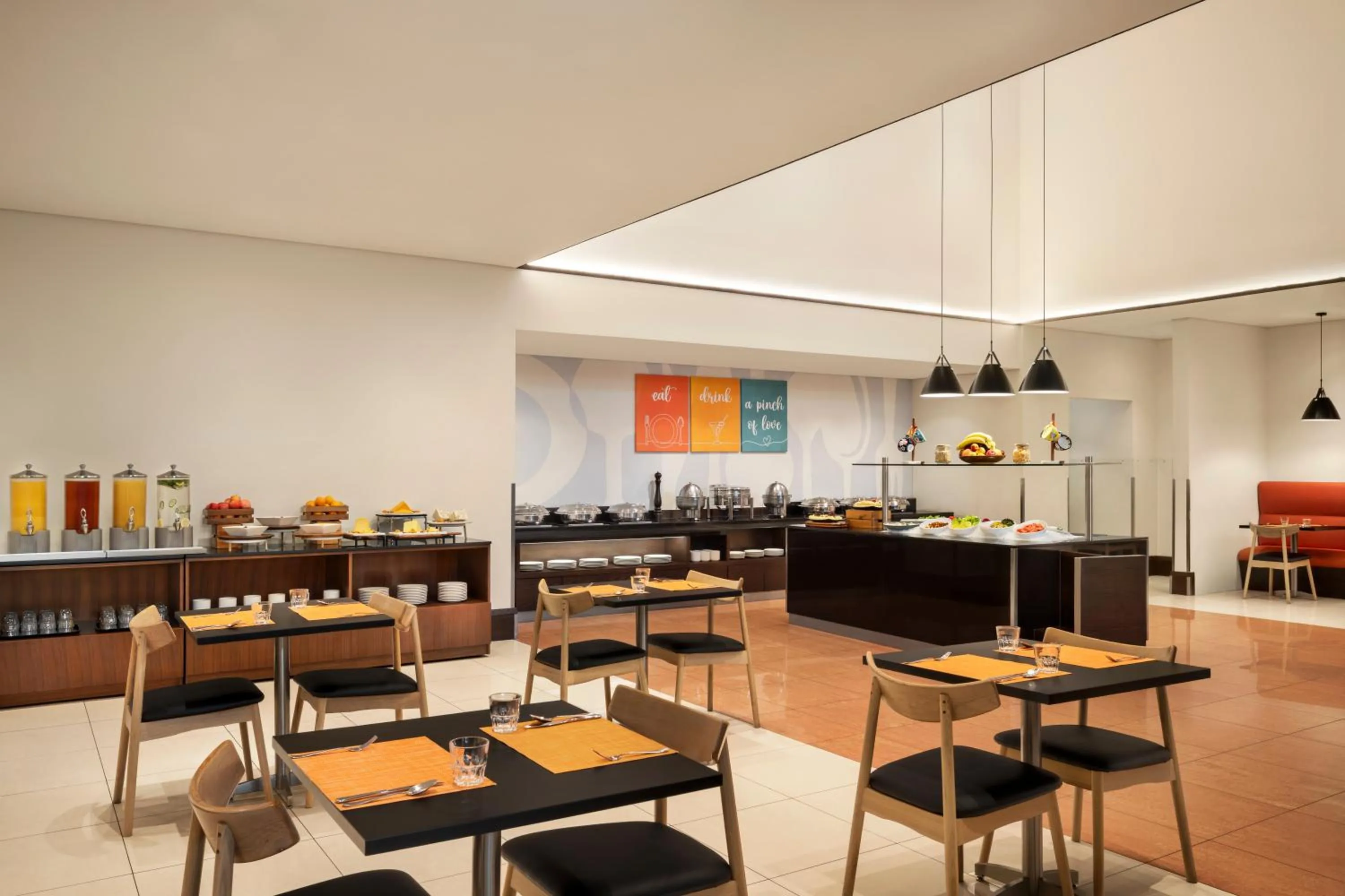 Restaurant/places to eat in ibis Dubai Al Rigga