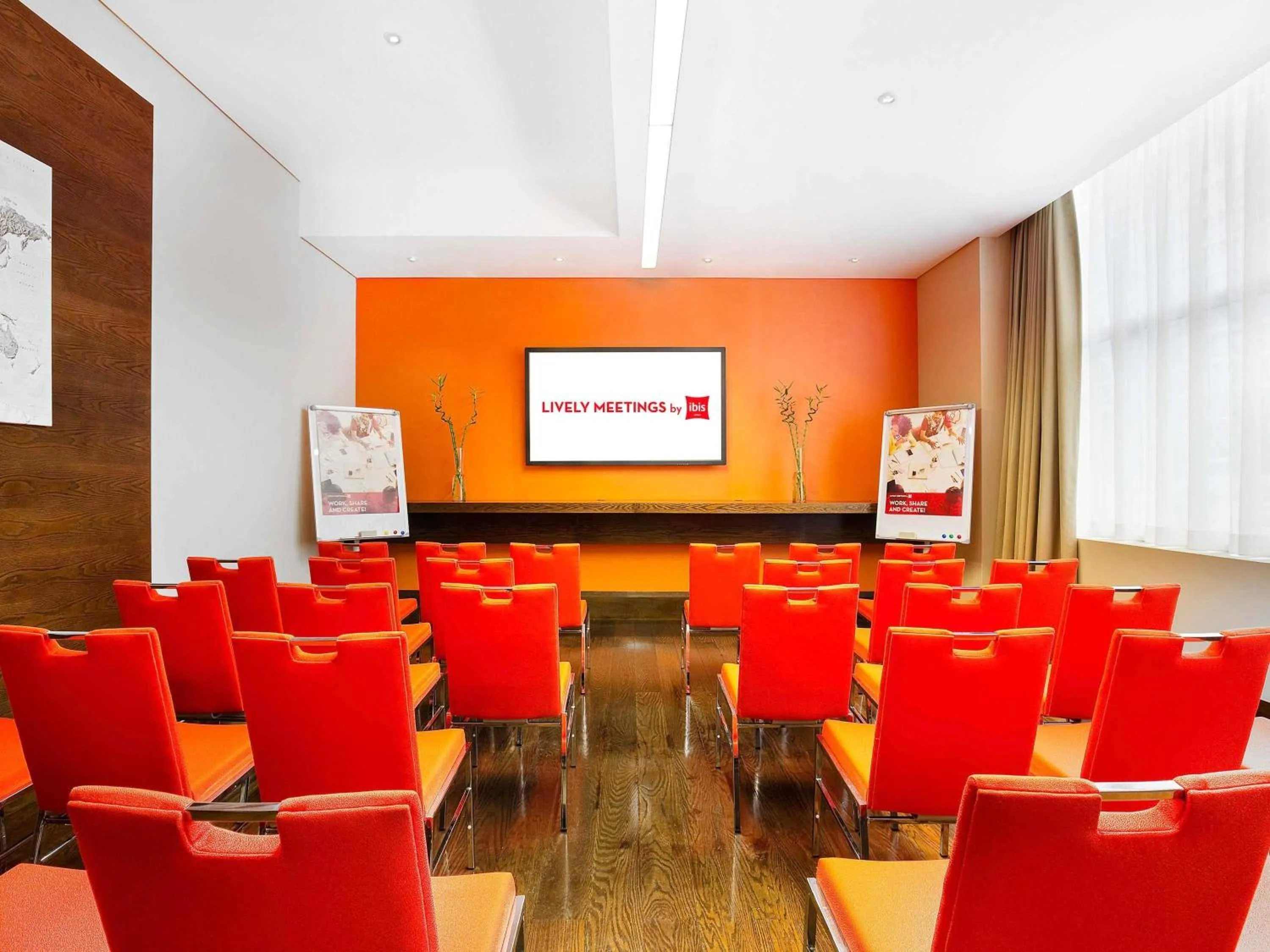Meeting/conference room in ibis Dubai Al Rigga