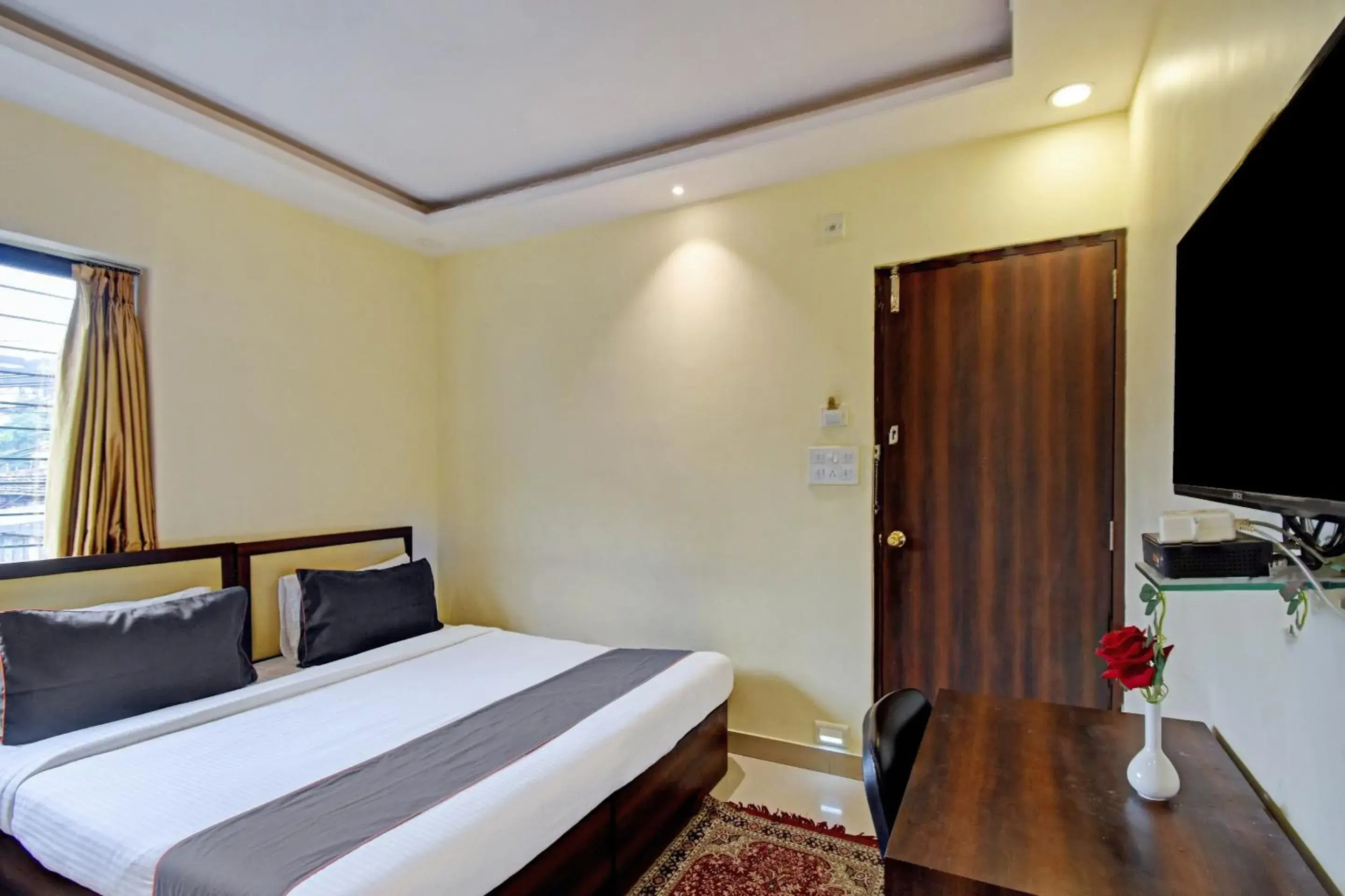 Classic Triple Room - single occupancy in Collection O Motisarai Classic Triple Room - single occupancy in Collection O Motisarai
