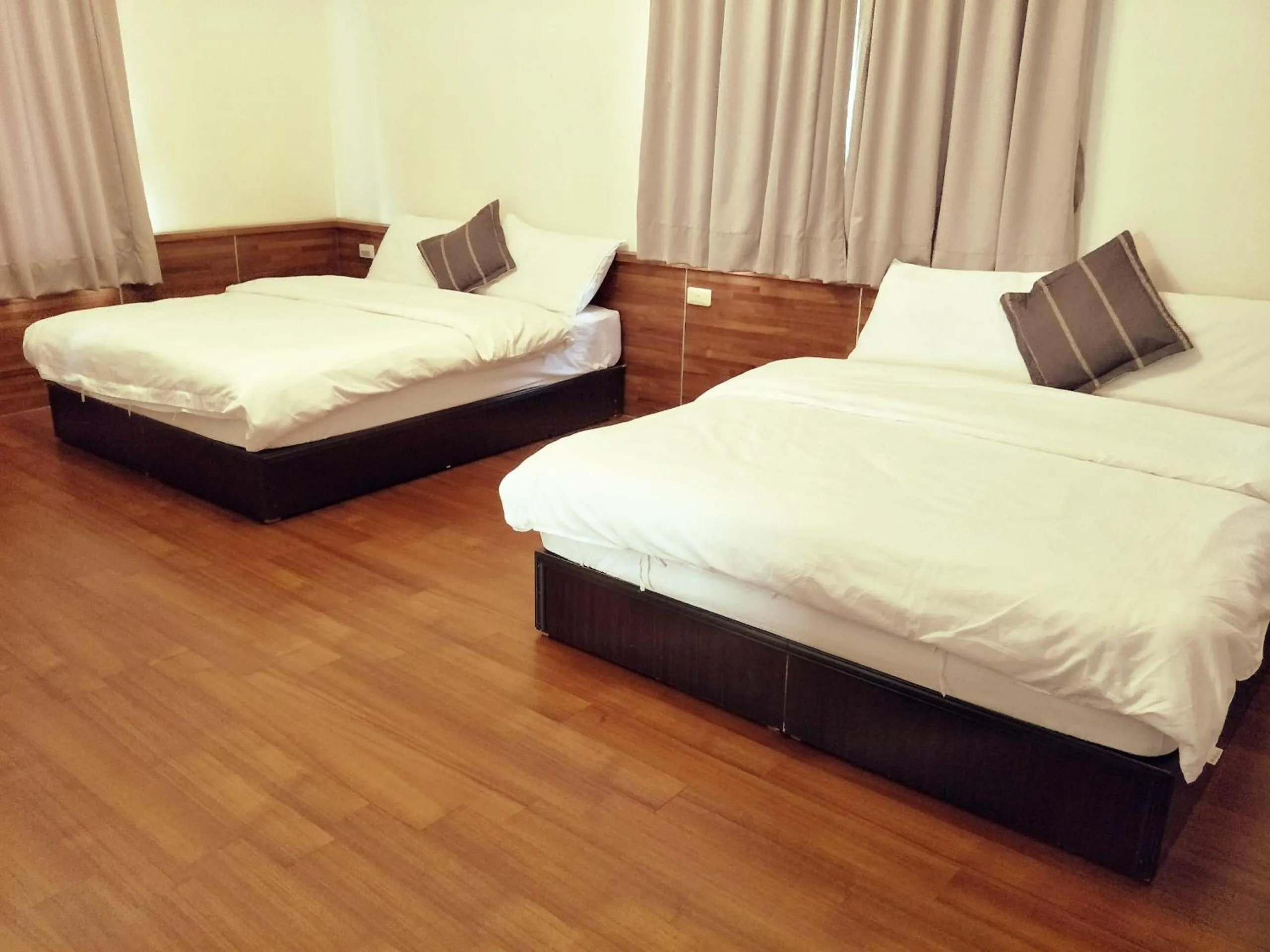 Bed in Lu He Feng Homestay