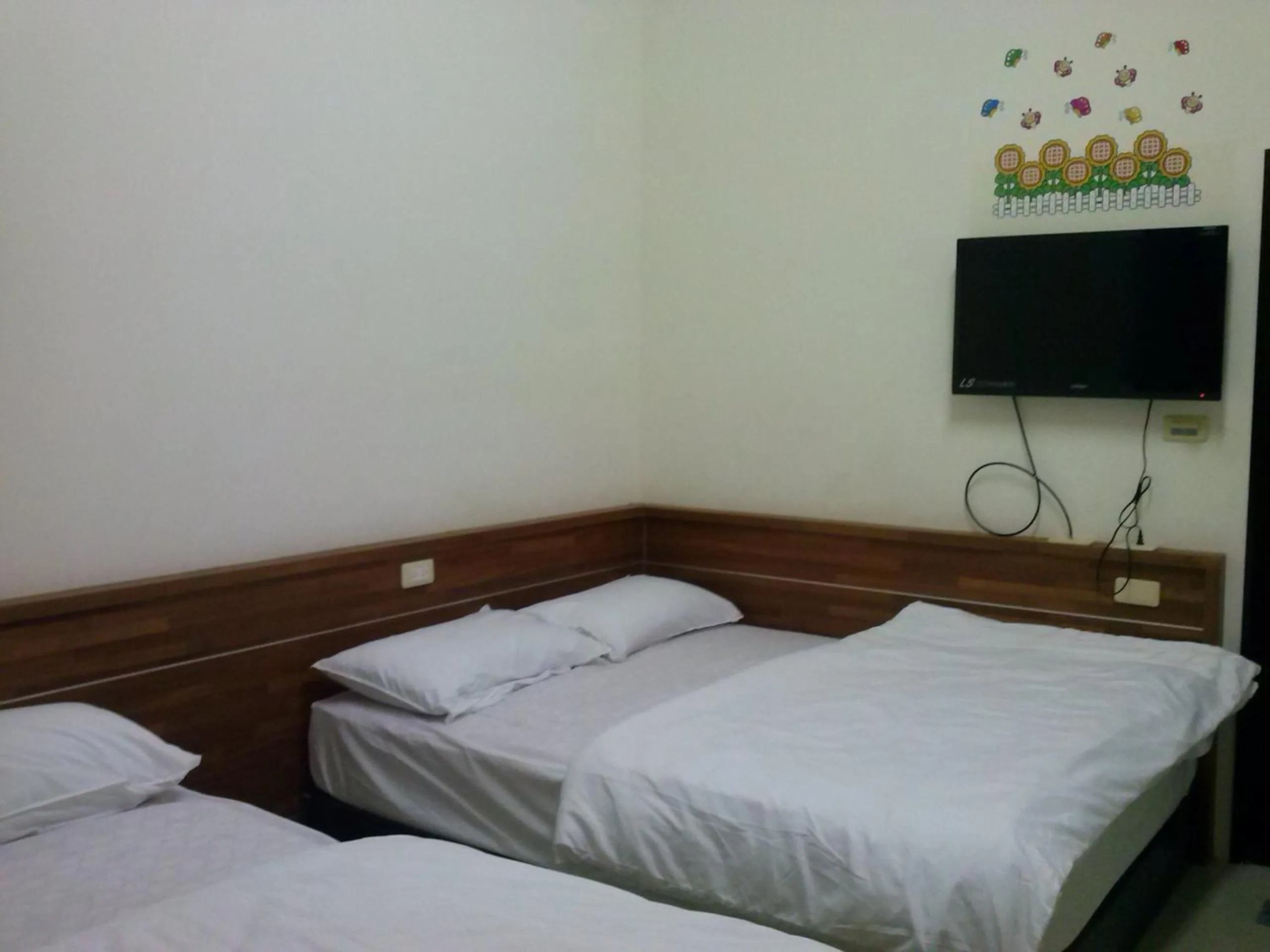 Bed in Lu He Feng Homestay