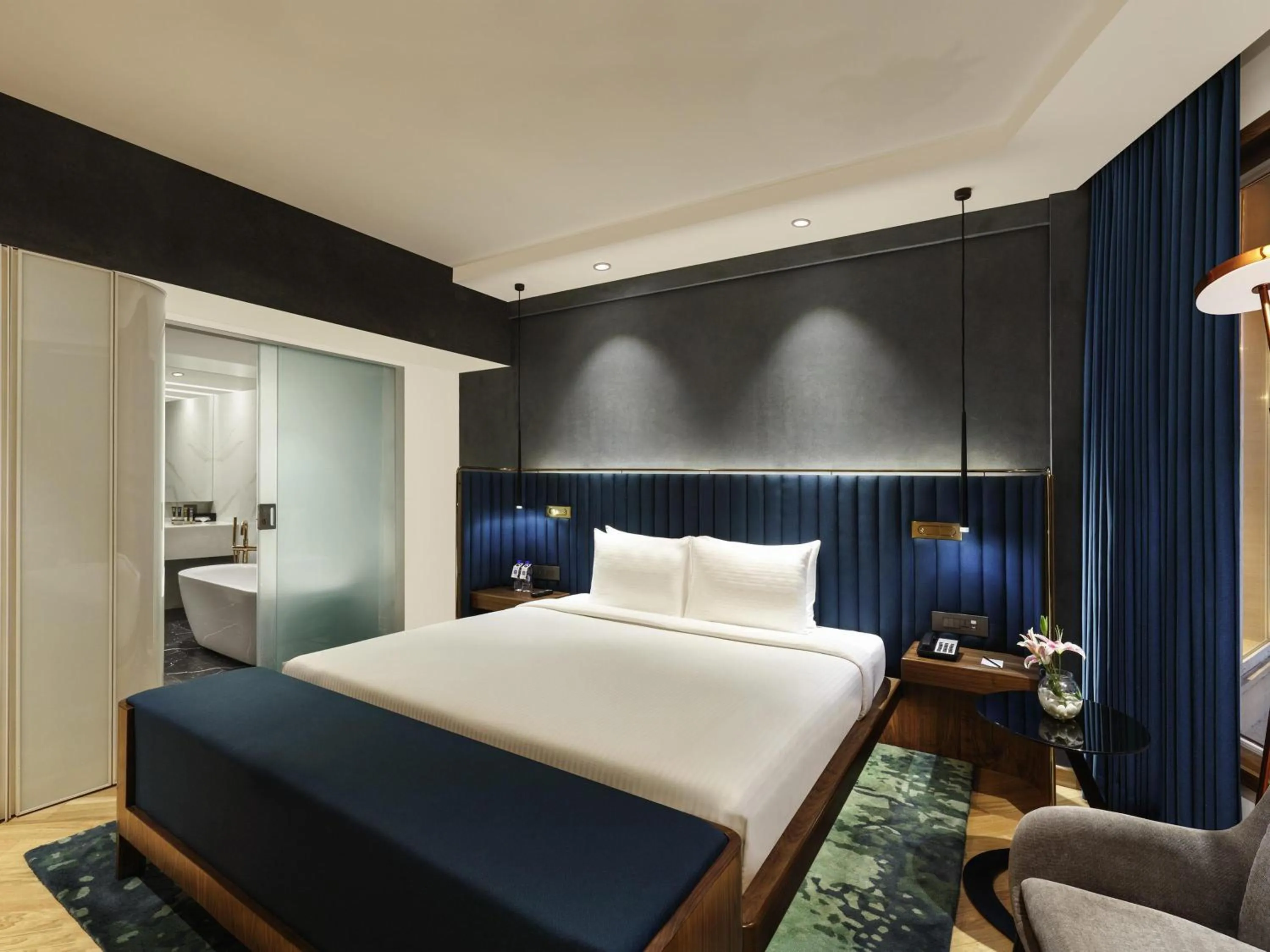 Bedroom, Bed in Novotel Mumbai Juhu Beach
