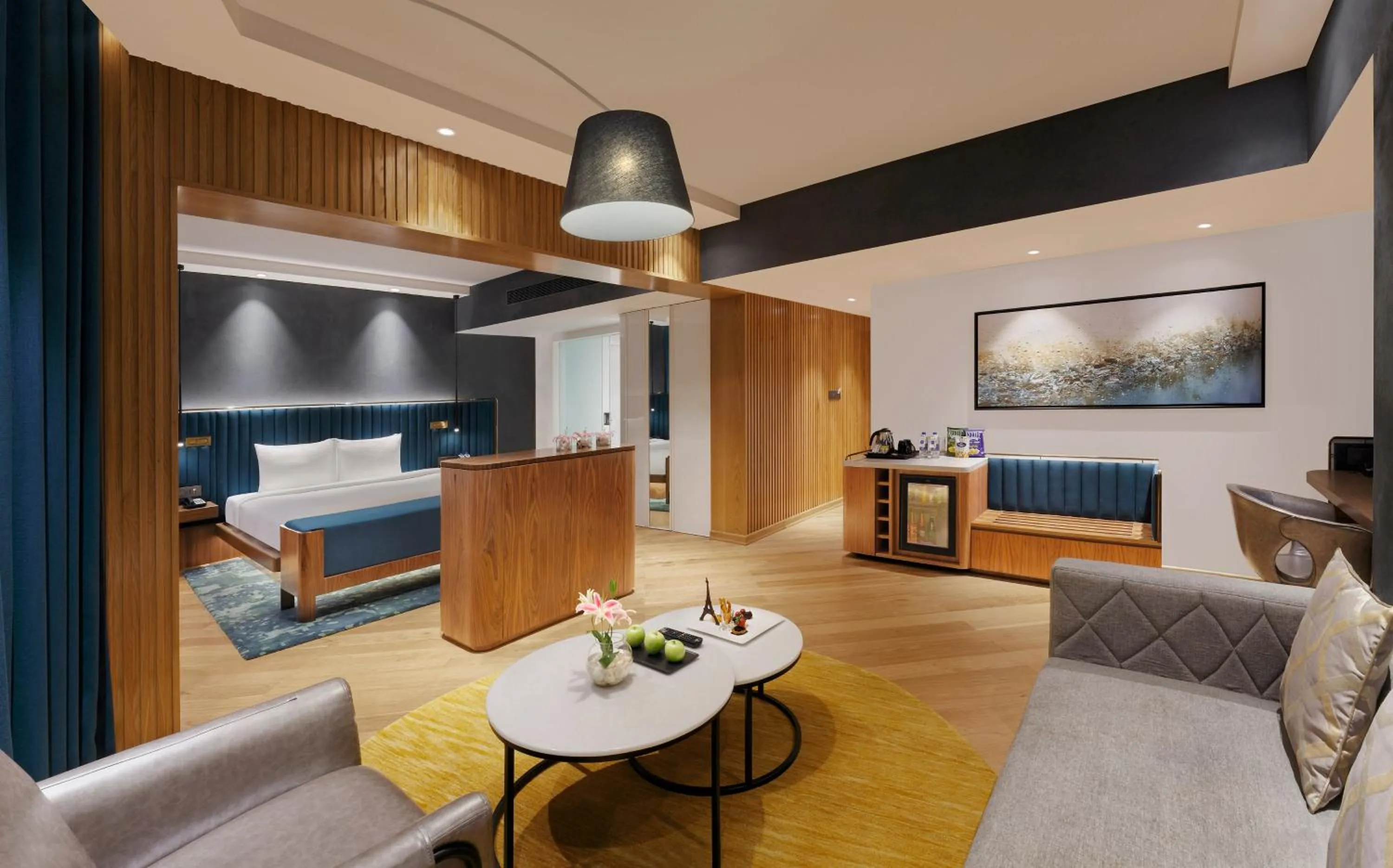 Living room in Novotel Mumbai Juhu Beach