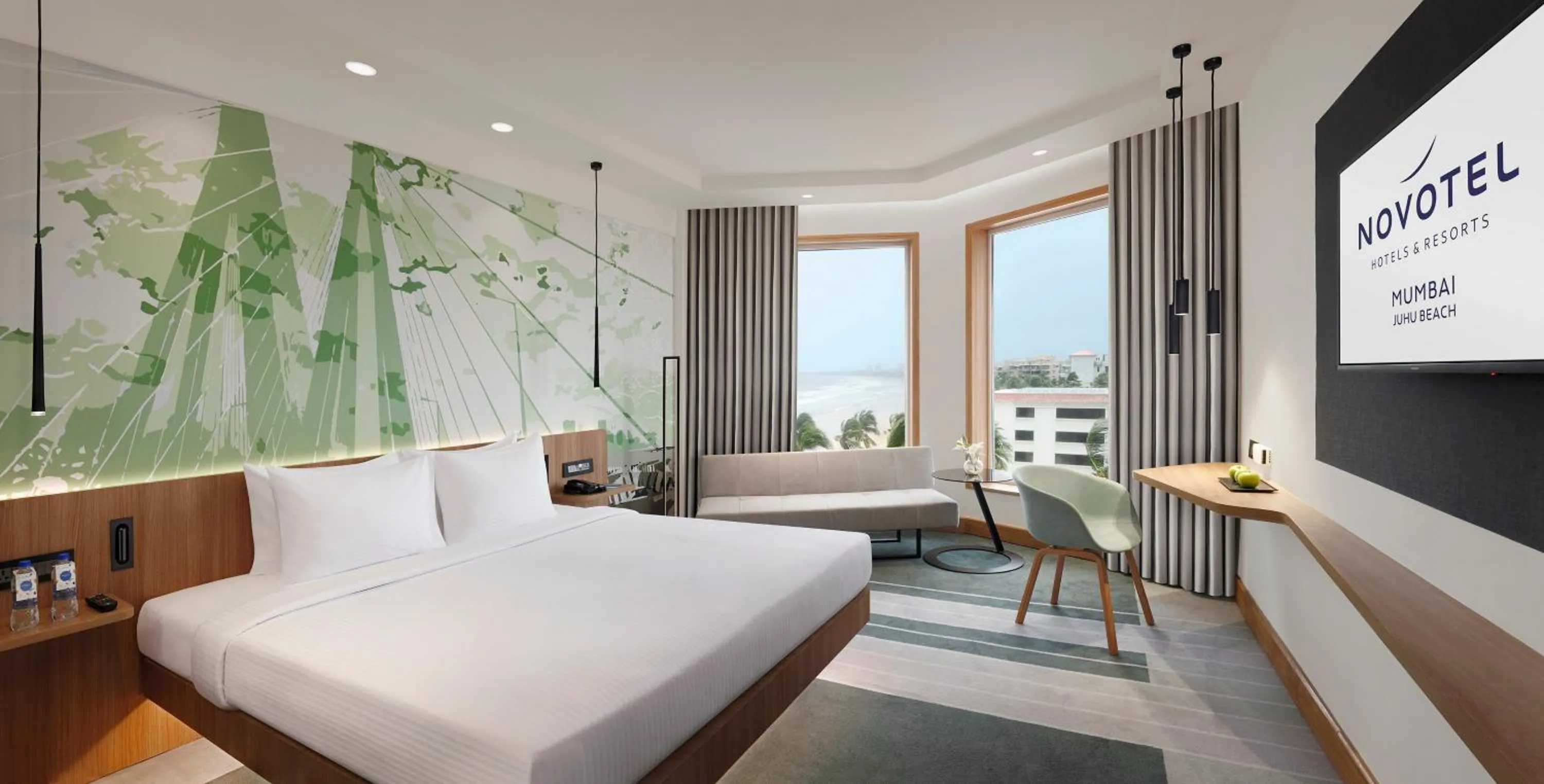 Photo of the whole room, Bed in Novotel Mumbai Juhu Beach