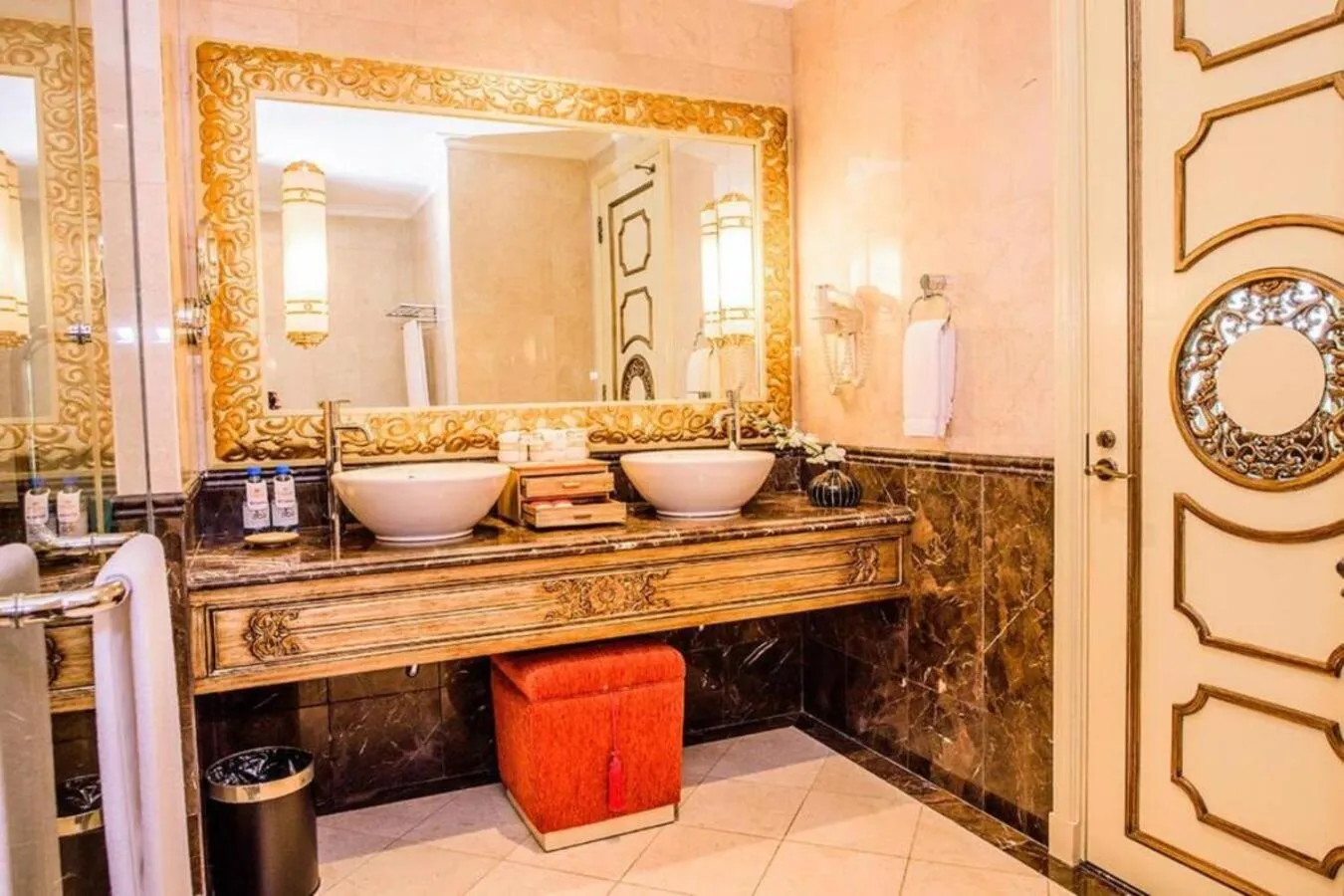 Shower in TTC Imperial Hotel