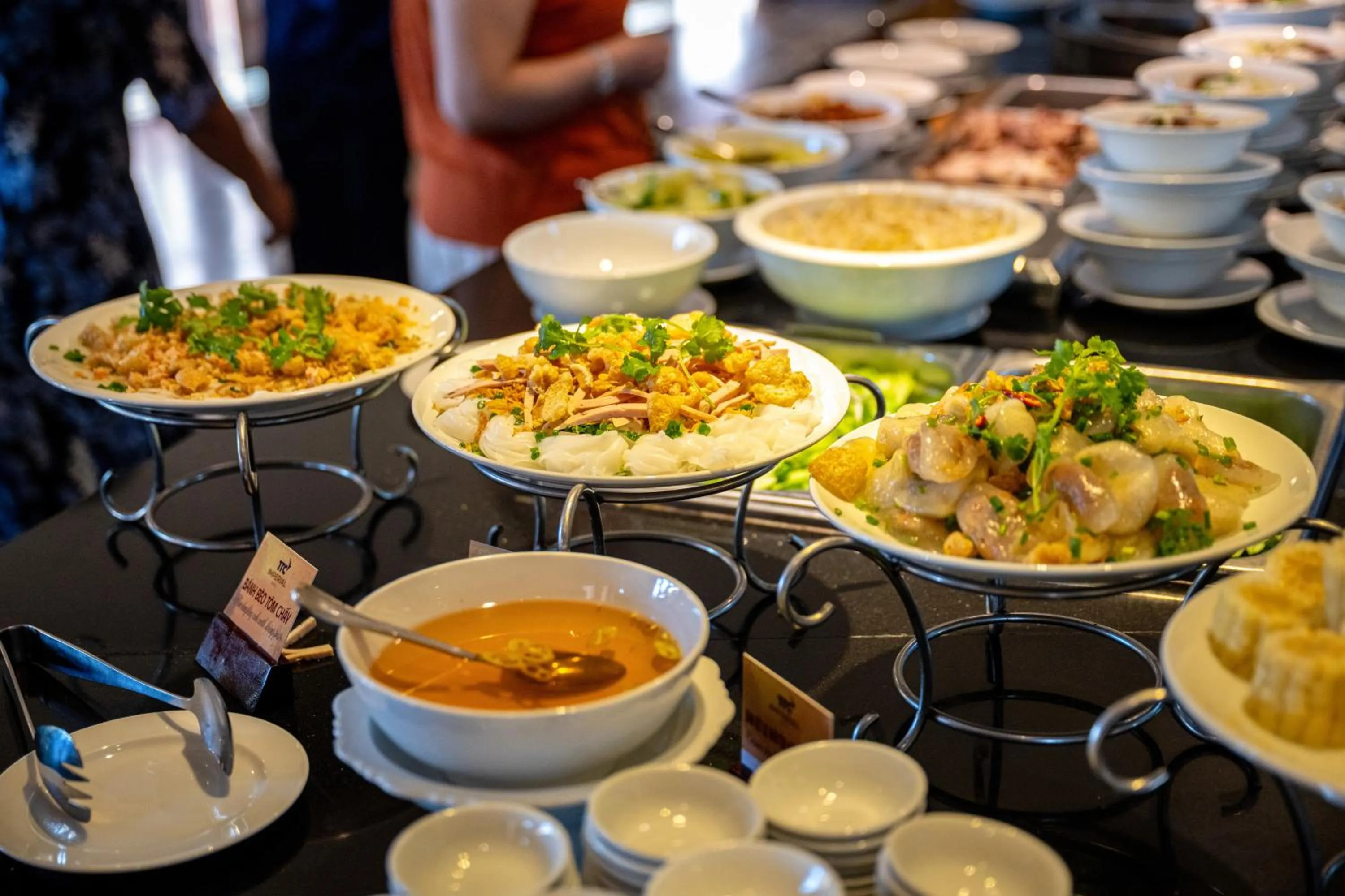 Food and drinks in TTC Imperial Hotel