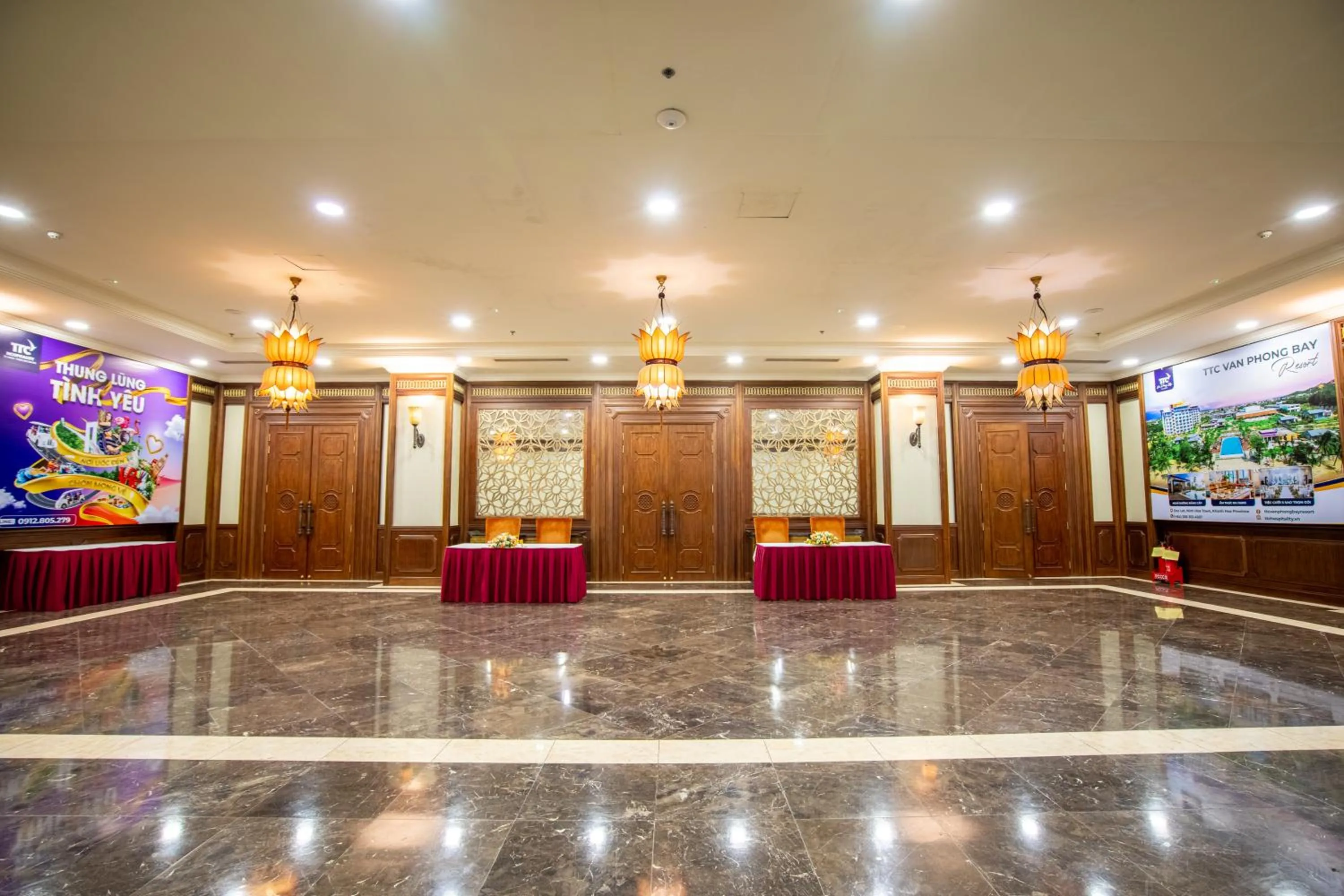 Lobby or reception in TTC Imperial Hotel