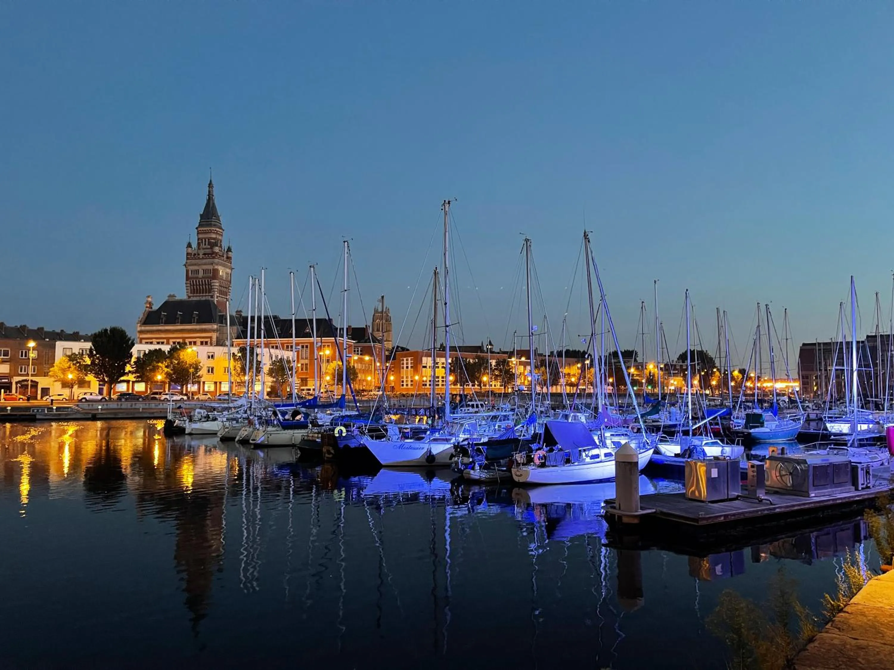 Night in LOGIS Hôtel Borel