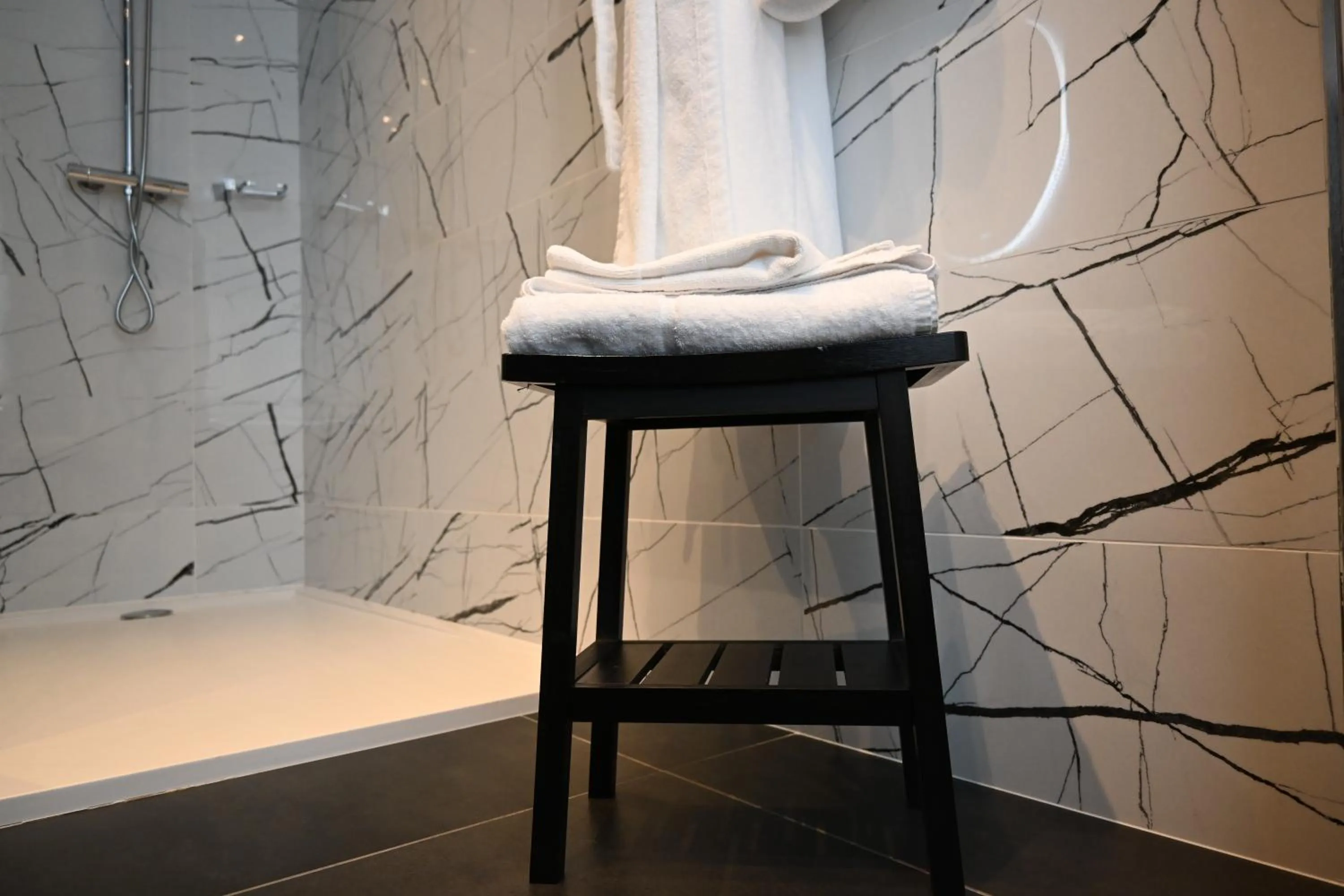 Shower in LOGIS Hôtel Borel