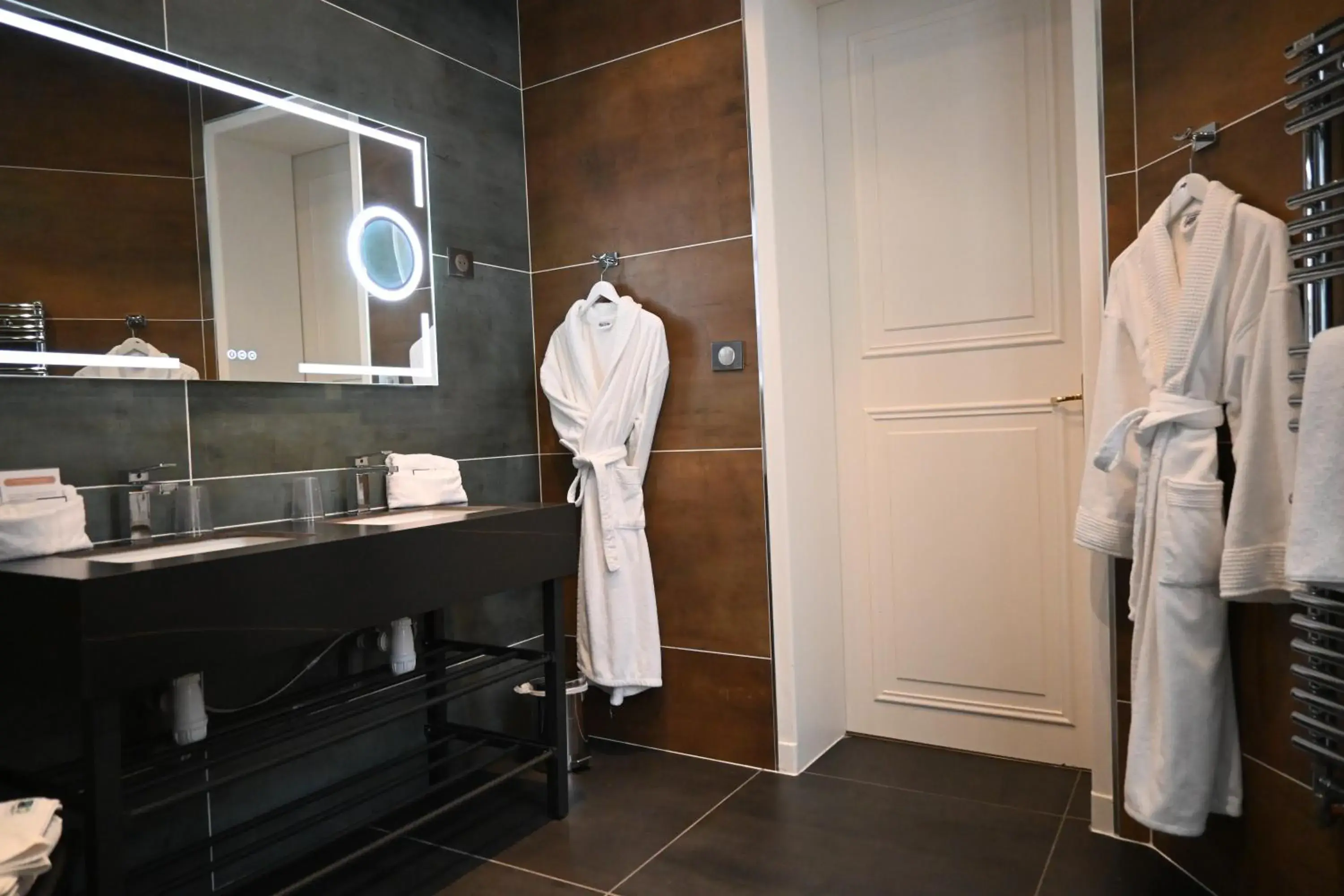 Bathroom in LOGIS Hôtel Borel Bathroom in LOGIS Hôtel Borel