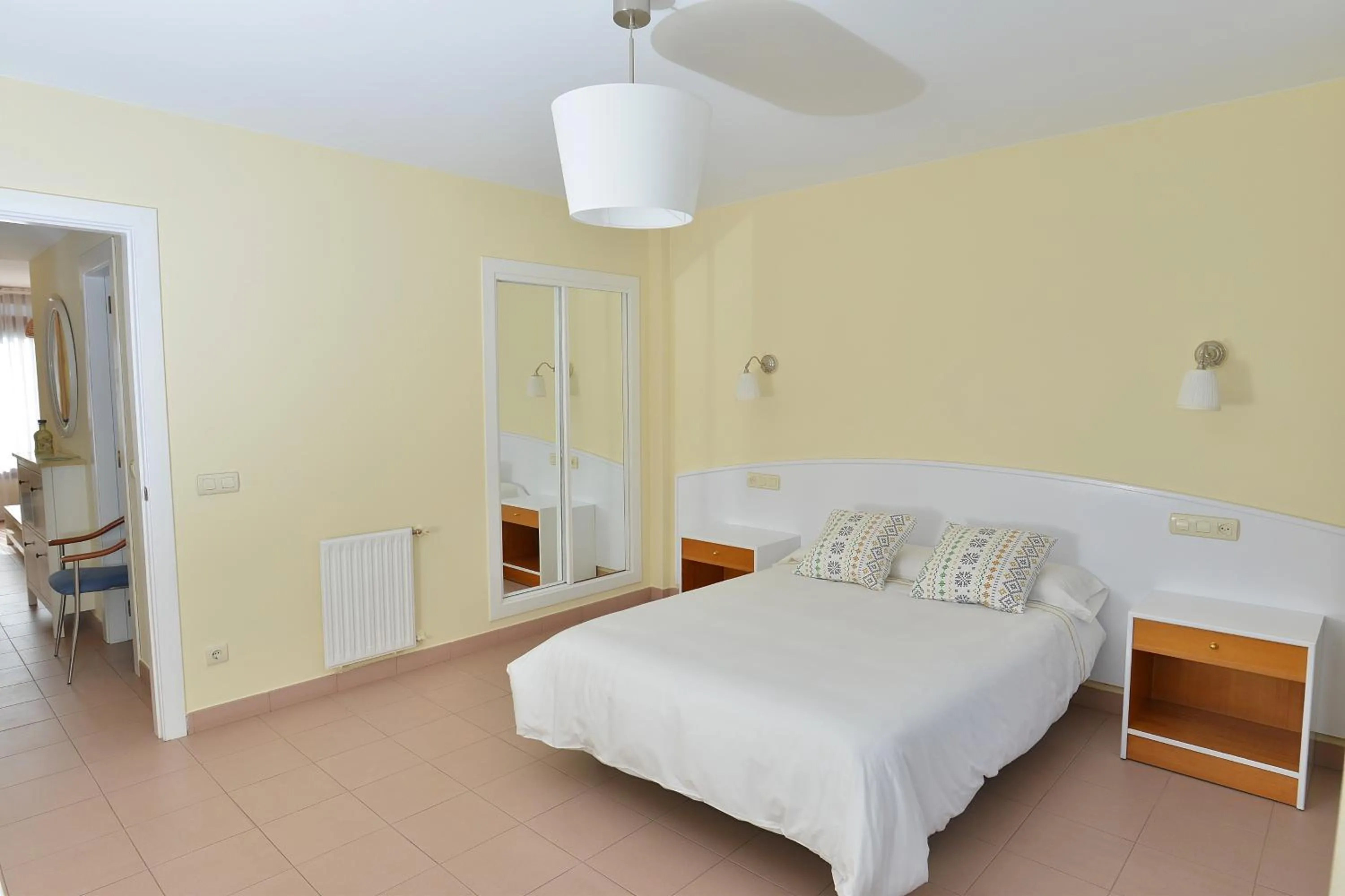 Bedroom, Bed in Apartamentos Marina