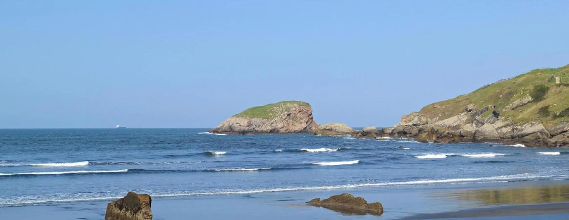 Beach in Apartamentos Marina