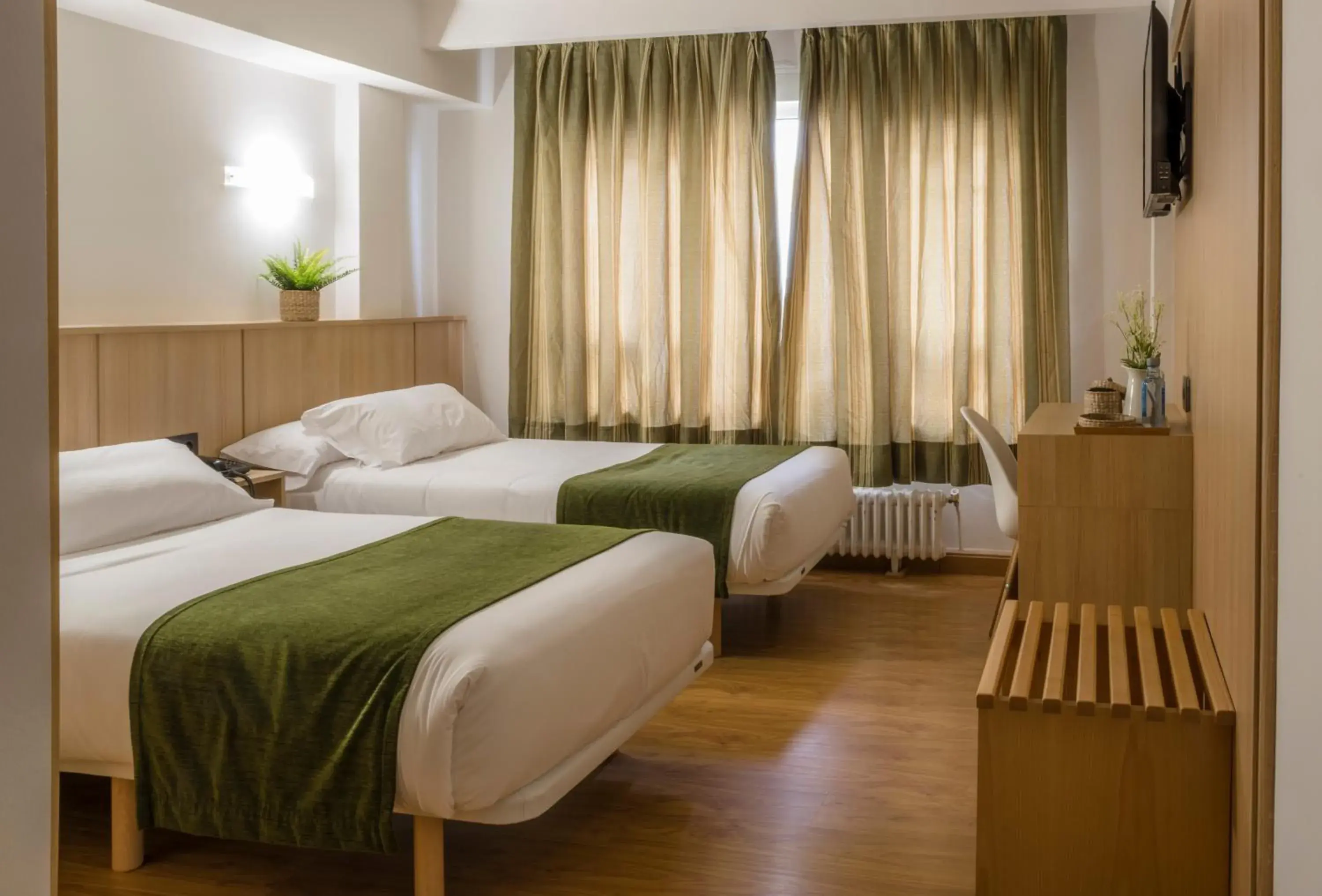 Twin Room in Hotel Crisol de las Rías Twin Room in Hotel Crisol de las Rías