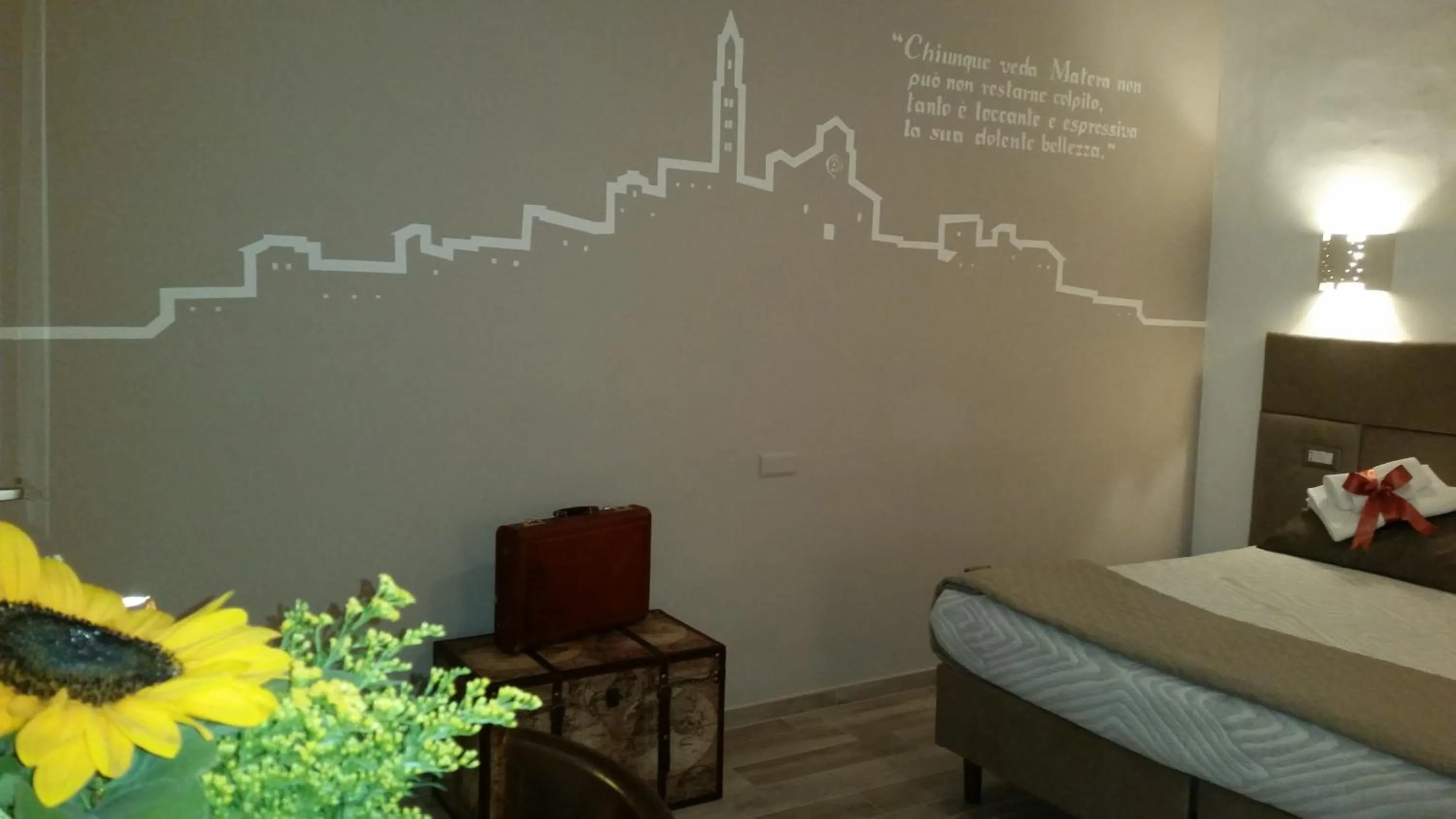 Decorative detail, Bed in Casa Dell'Artista