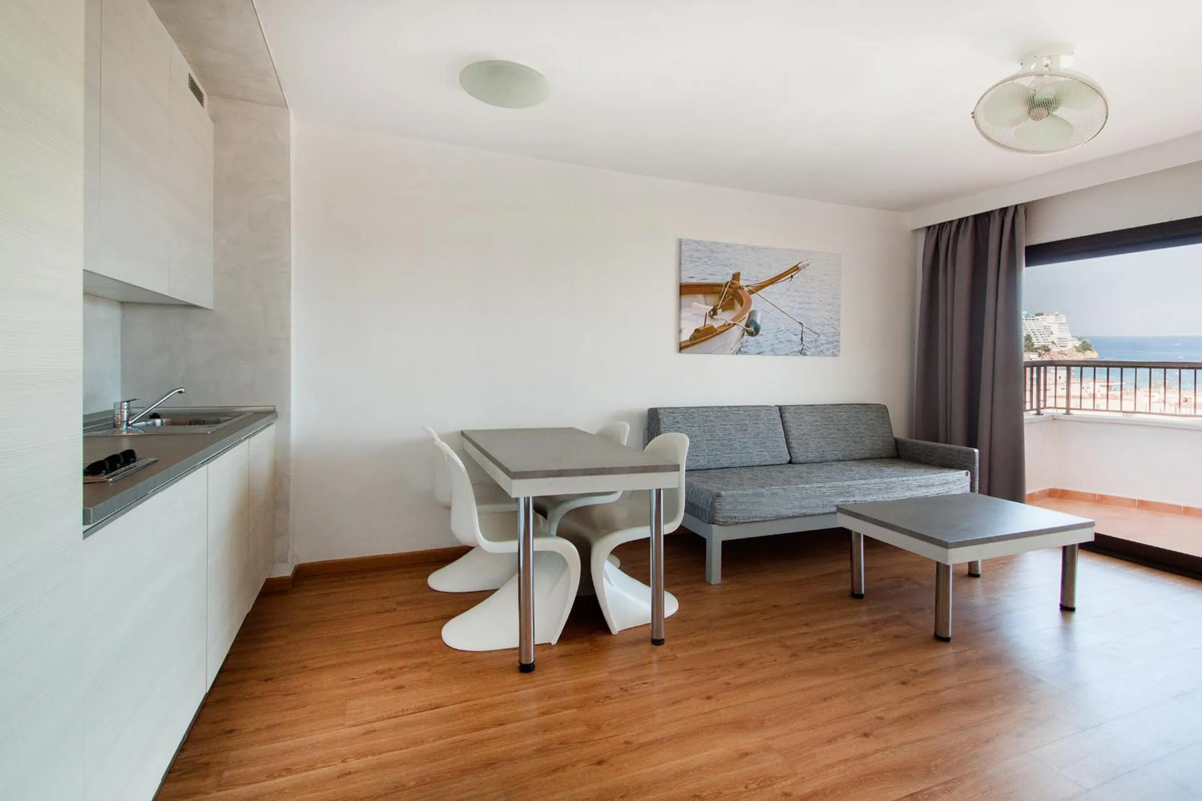 Apartamentos Sol y Vera