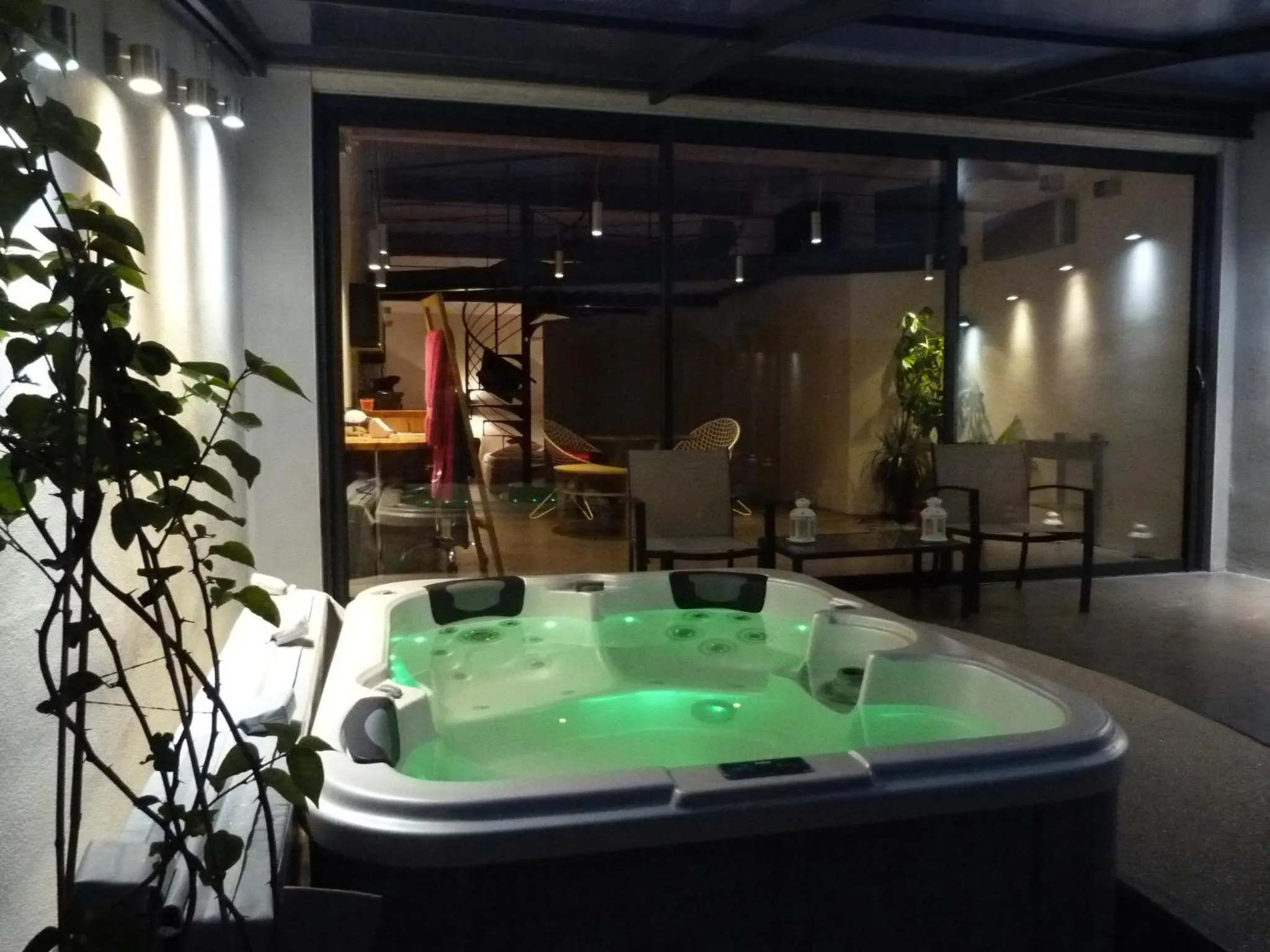 Night in Chambres d'hotes Deluxe Jacuzzi Mas de l'Etoile