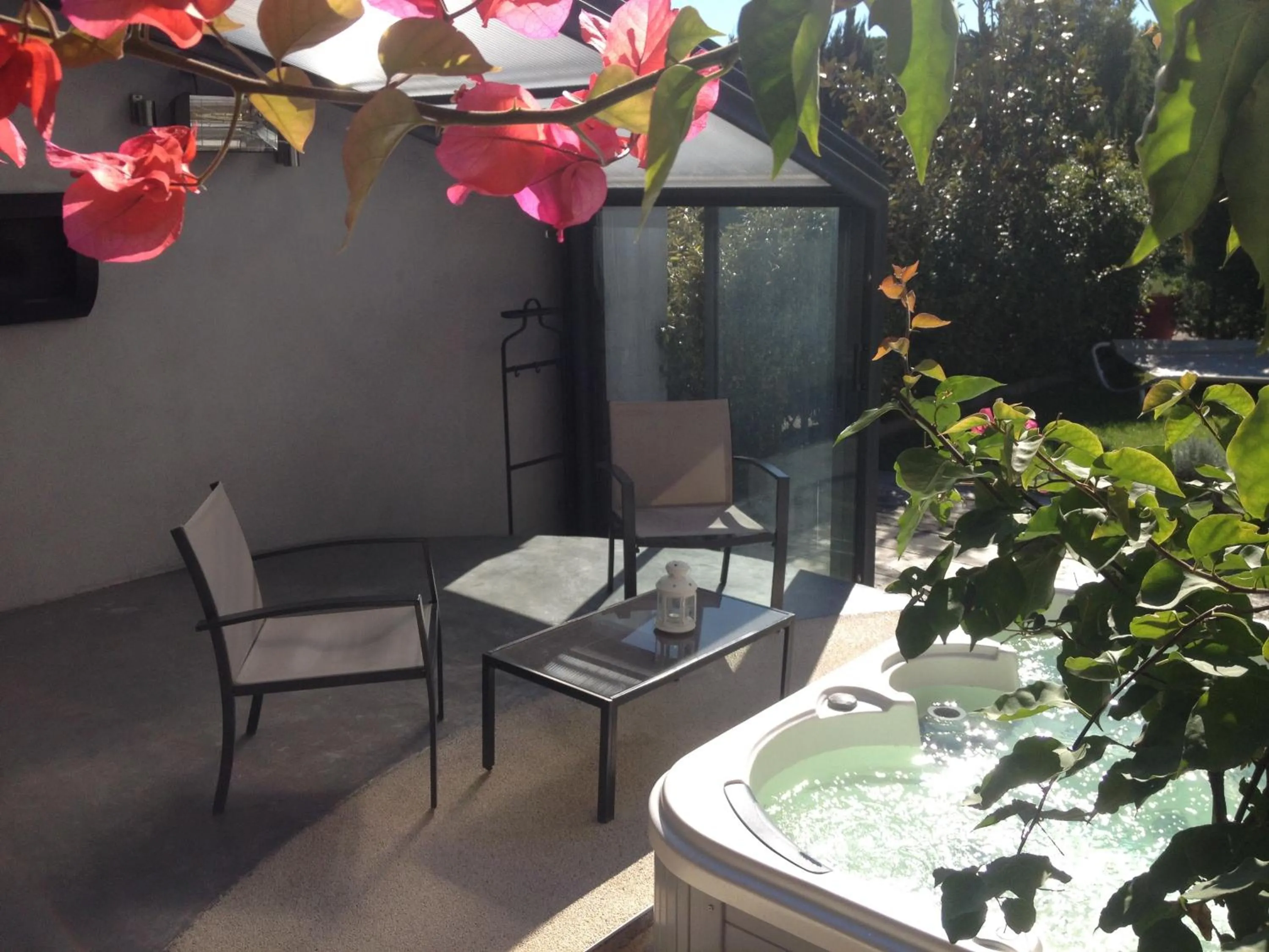 Balcony/Terrace in Chambres d'hotes Deluxe Jacuzzi Mas de l'Etoile